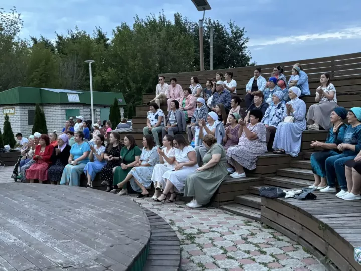 Апас үзәк ял паркында чираттагы җәйге концерт узды