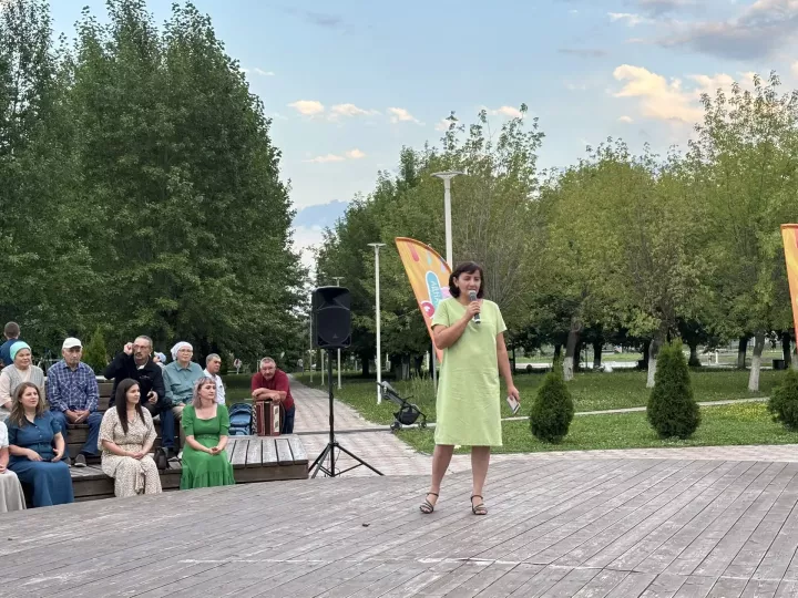 Апас үзәк ял паркында чираттагы җәйге концерт узды