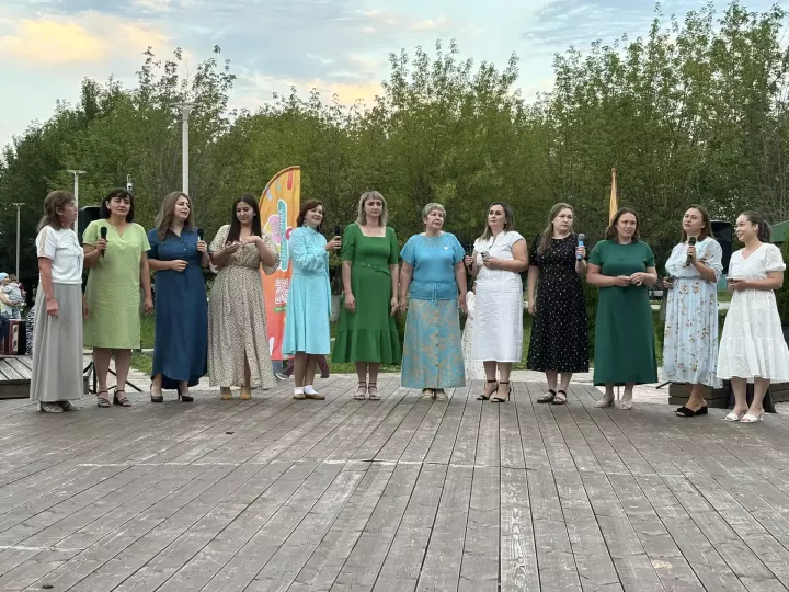 Апас үзәк ял паркында чираттагы җәйге концерт узды