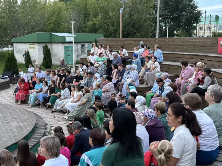 Апас үзәк ял паркында чираттагы җәйге концерт узды