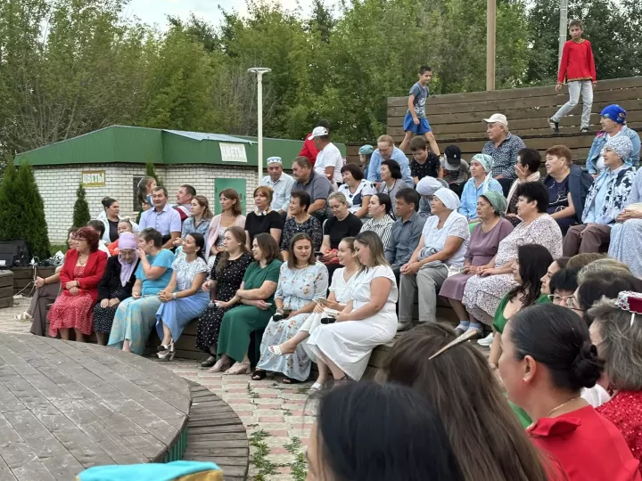 Апас үзәк ял паркында чираттагы җәйге концерт узды