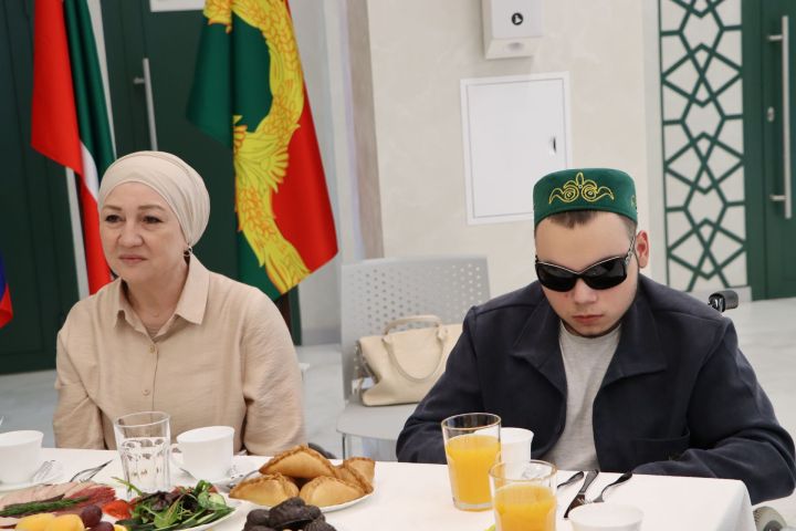 Апаста яңа төзелгән «Мирас» пансионаты күп кунаклар кабул итте