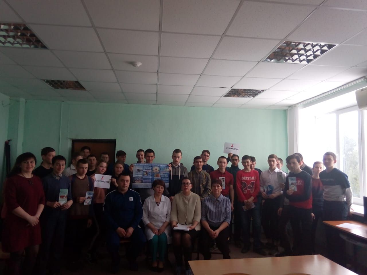 Апаста студентлар "Сәламәтлегең үз кулларыңда" кичәсендә катнашты