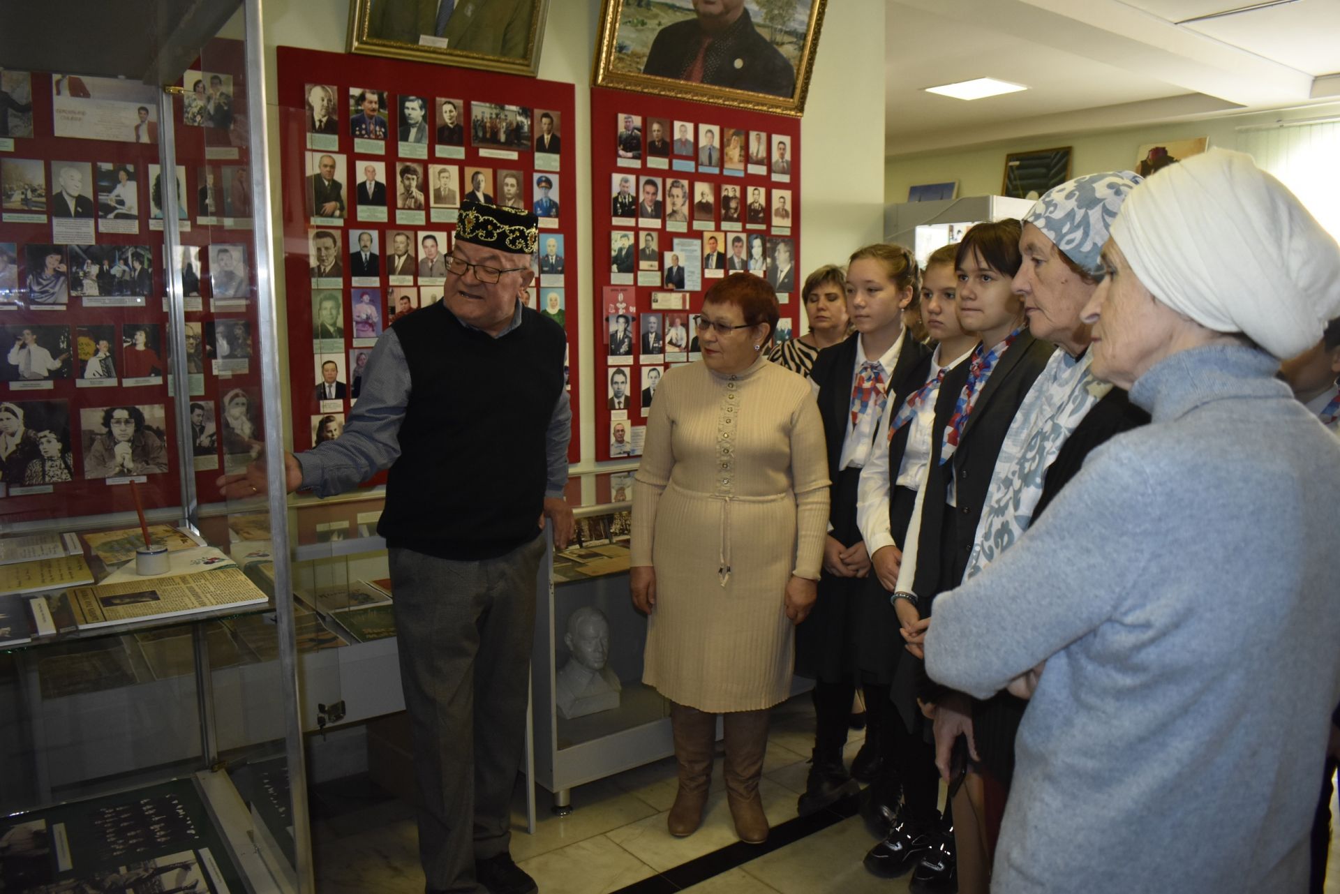 Апаста Гали Хуҗиның тууына 110 ел тулу уңаеннан истәлек чарасы узды