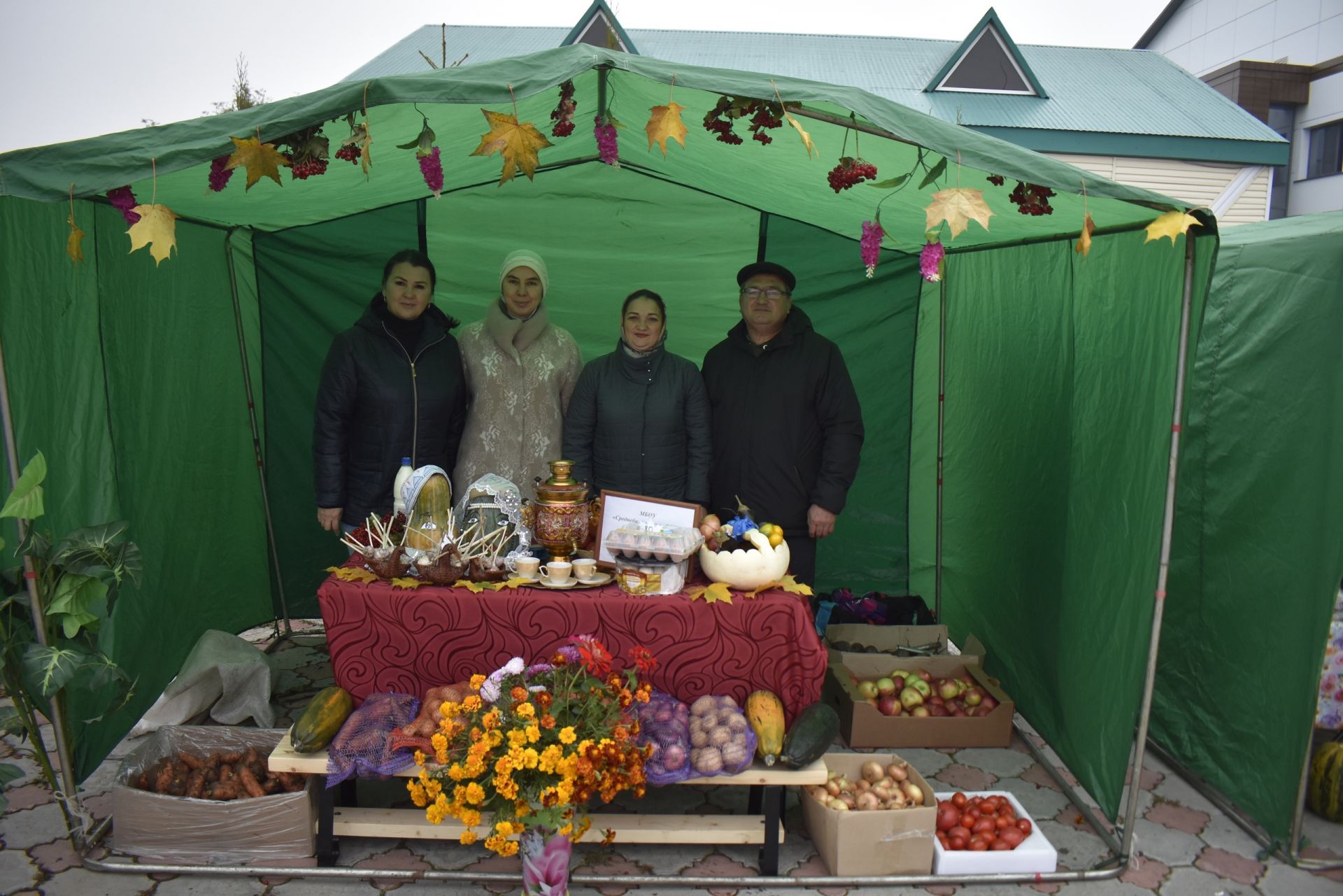 В райцентре прошла осенняя ярмарка