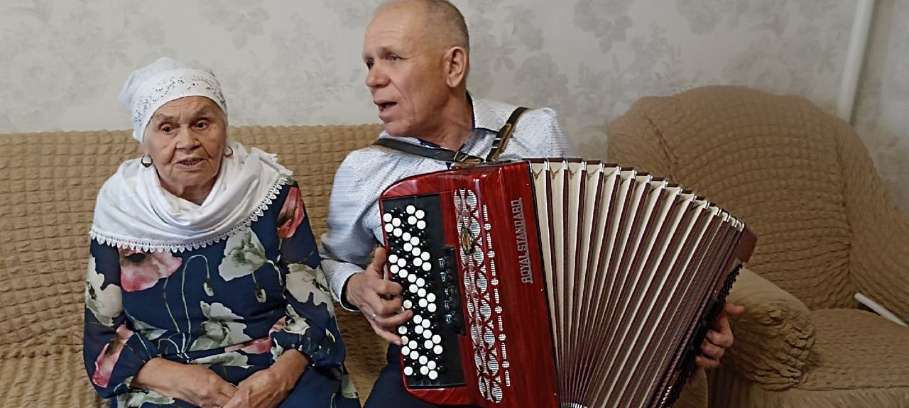 Олы Бакырчыда яшәүче Флера апа Әхмәдиева олы юбилеен каршылады