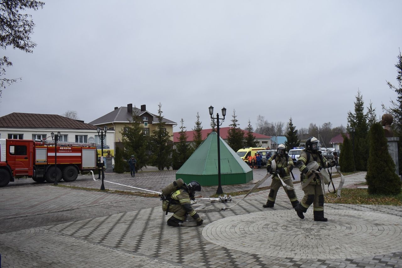 Районда гражданнар оборонасы буенча укулар узды