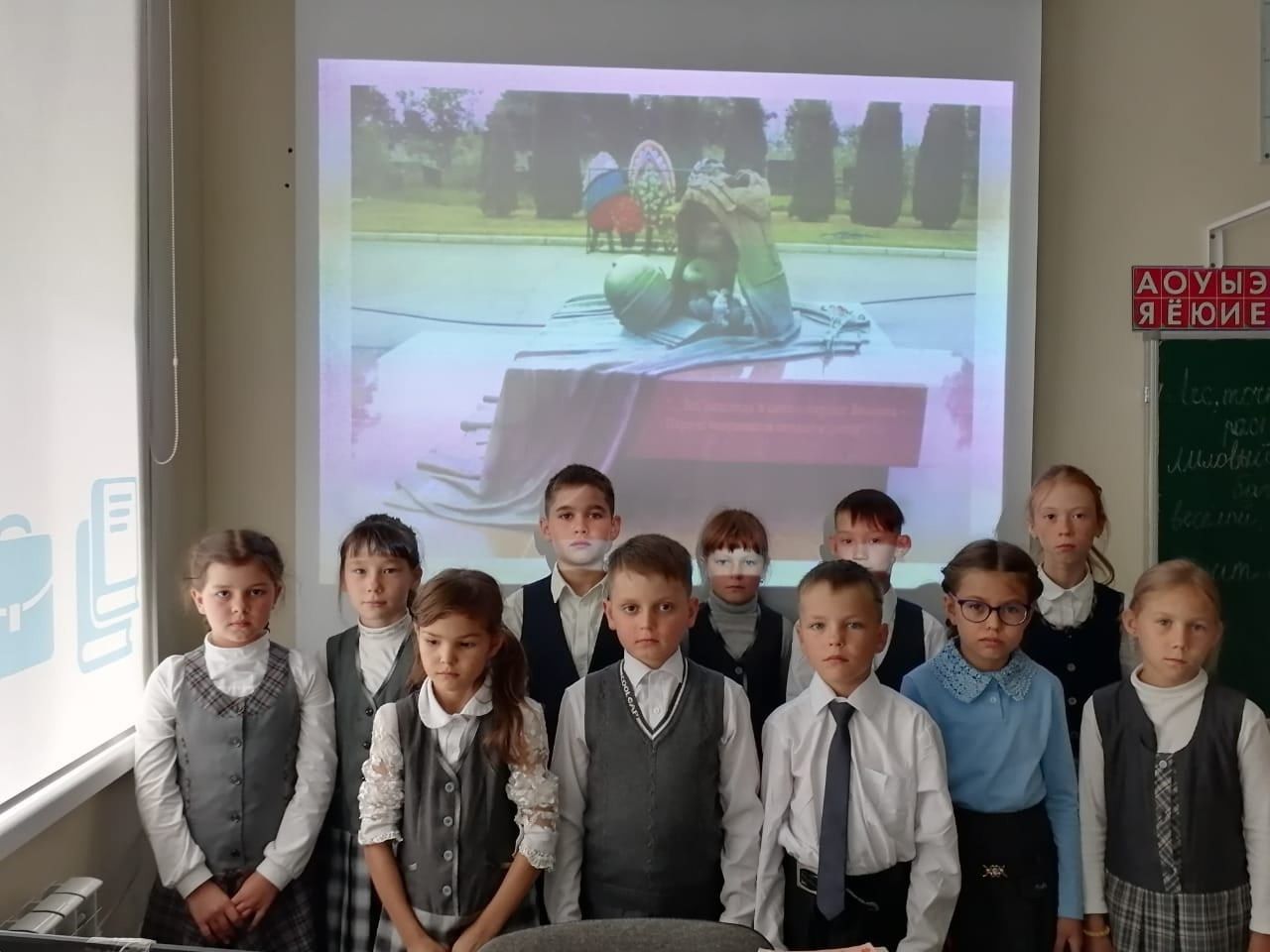Табар-Черкийская школа присоединилась к Дню солидарности в борьбе с терроризмом