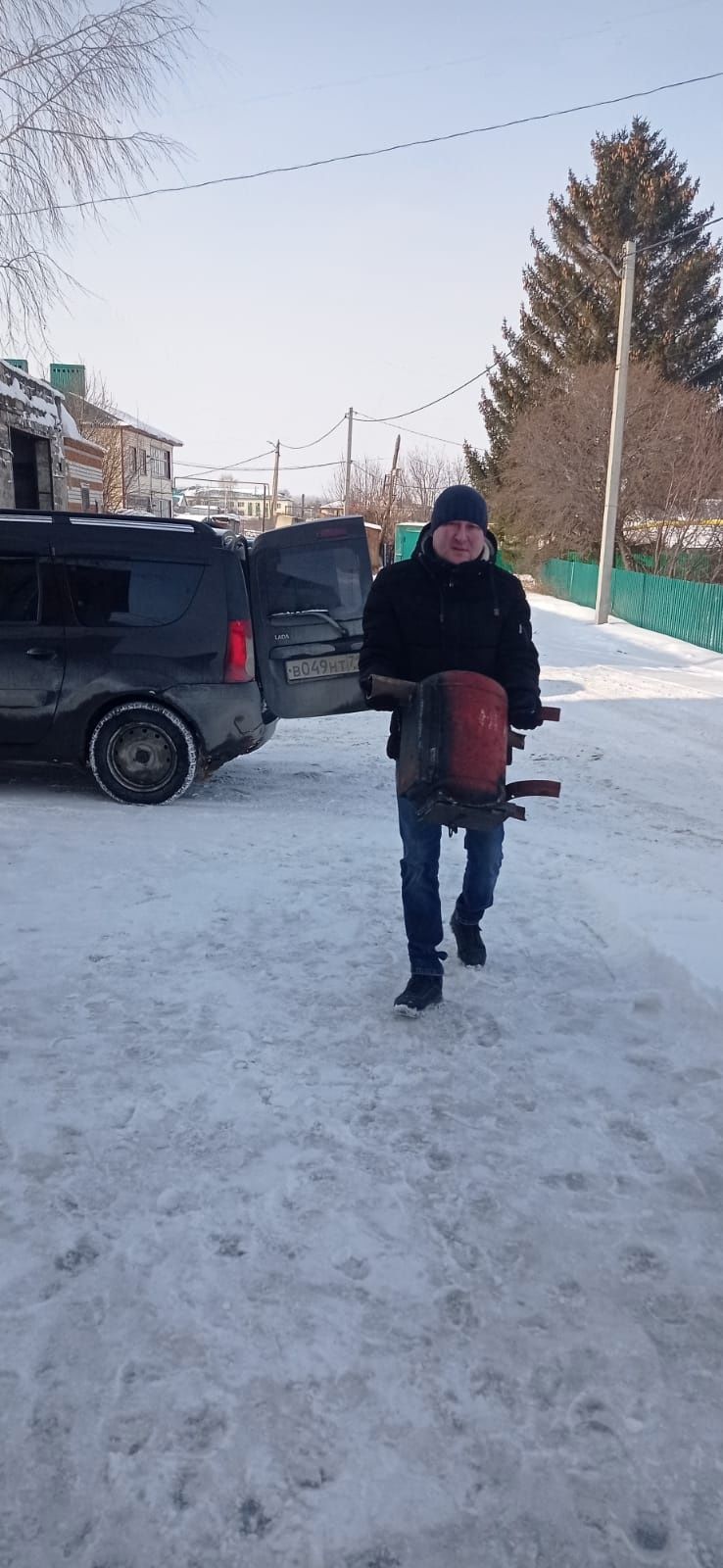 Апас егетләре махсус хәрби операциядә катнашучылар өчен 4 “буржуйка” ясап тапшырды