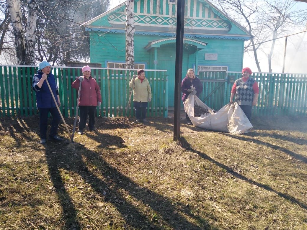 Сатмыш авыл җирлеге халкы көн саен өмәдә