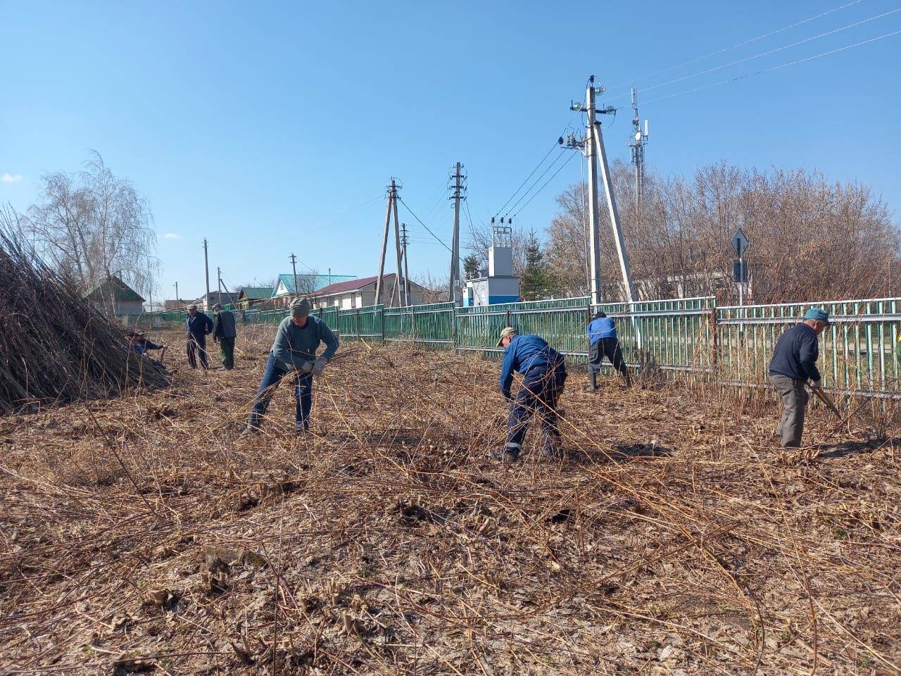 Сатмыш авыл җирлеге халкы көн саен өмәдә