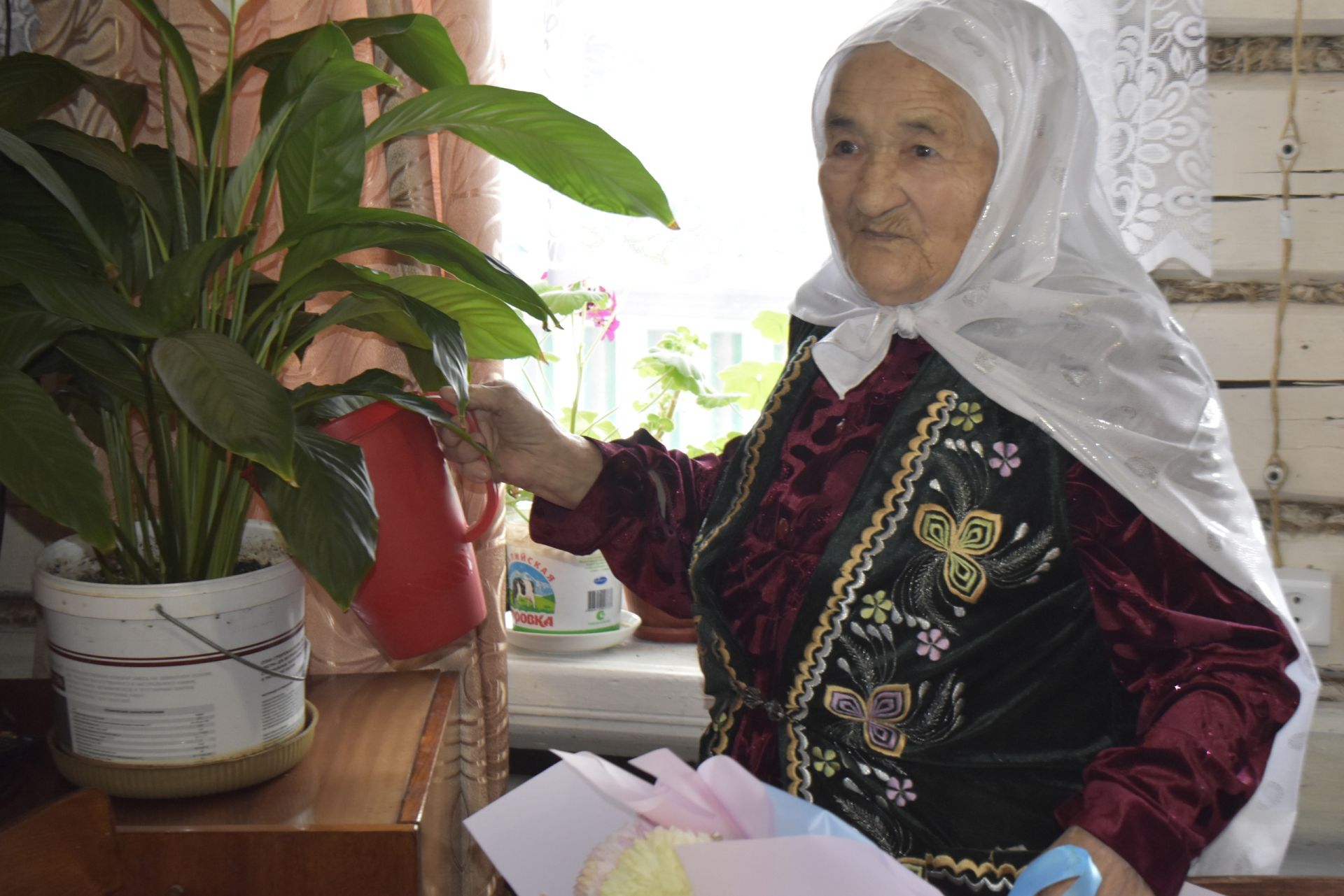 Фәһимә әби Салаватуллина: “Миңа булган хөрмәтегез өчен Ходай Тәгалә зурласын”
