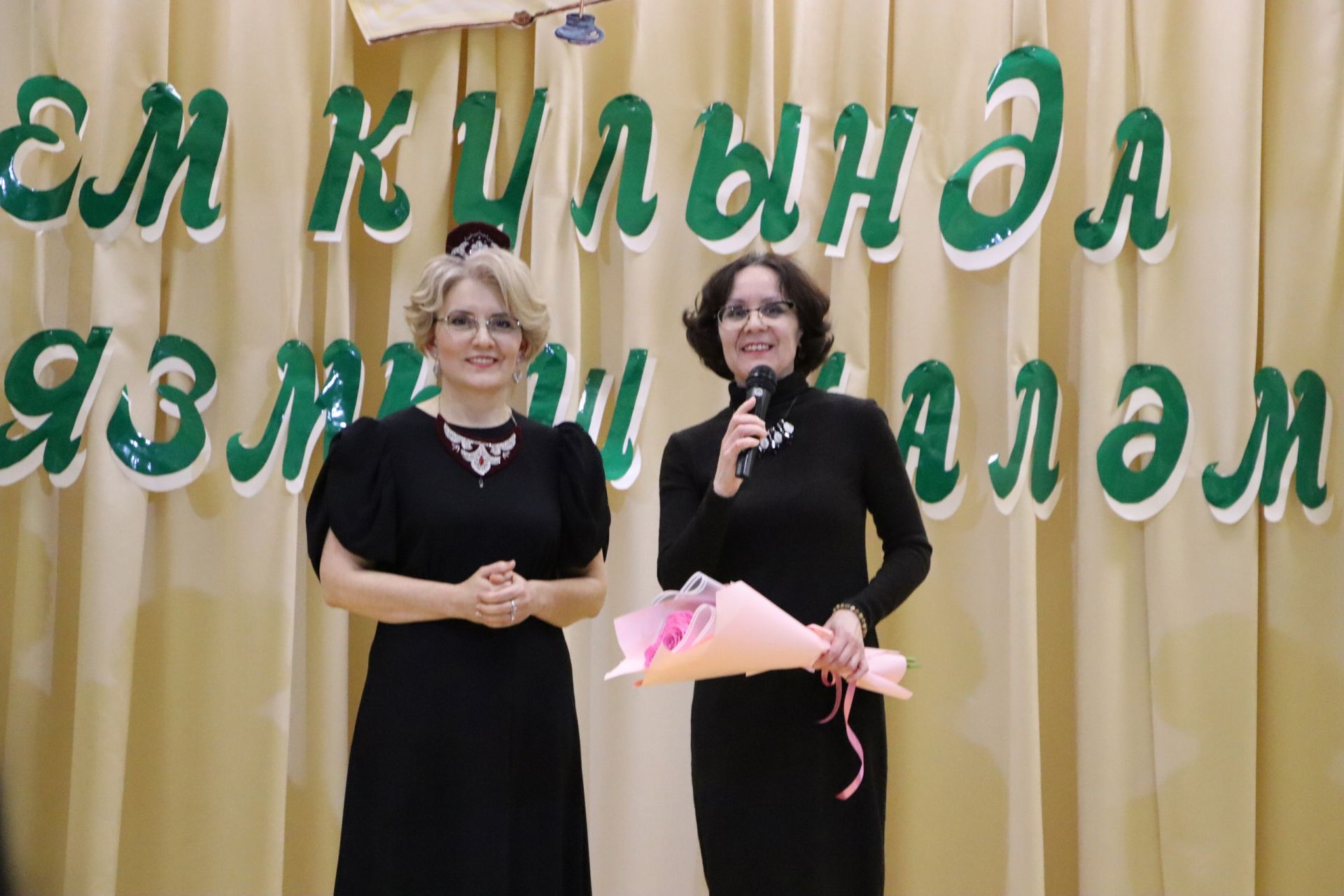 “Авылда яшәп, иҗат иткән хатын-кыз – бер башка өстенрәк”