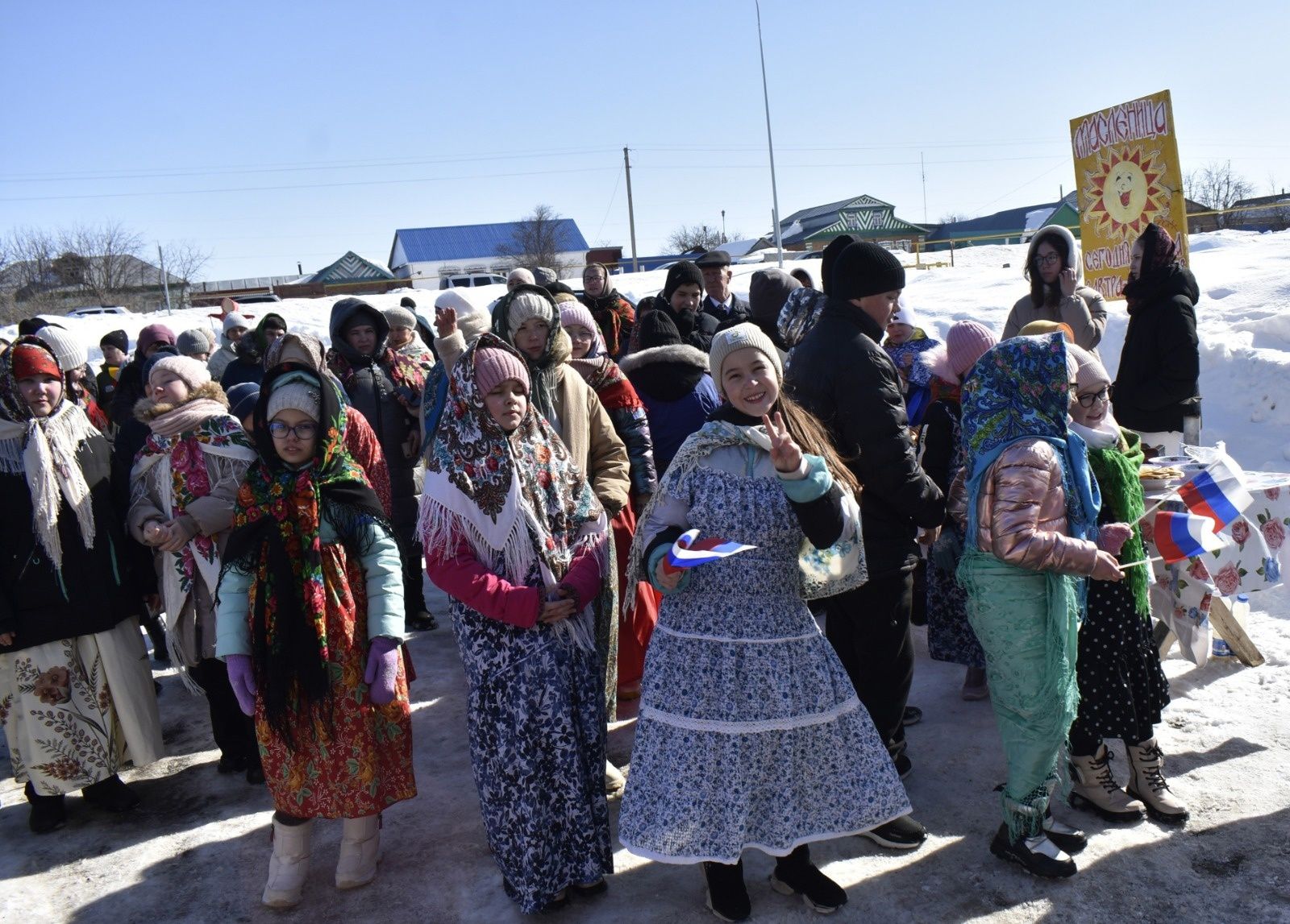 Табар Черкене авылында бәйрәм рухы хөкем итә