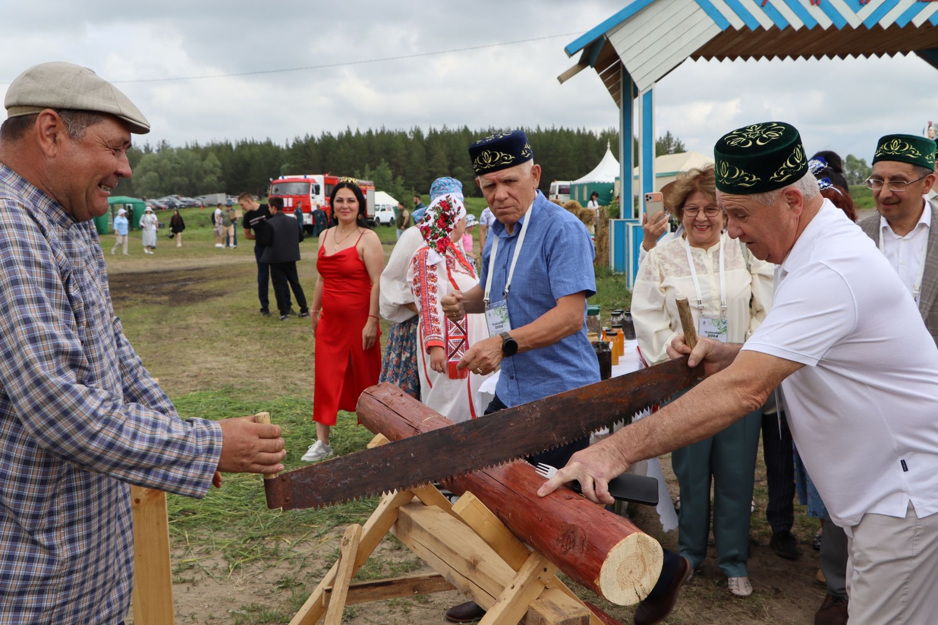 Апас Сабан туенда гореф-гадәтләр, гаилә кыйммәтләре яңара