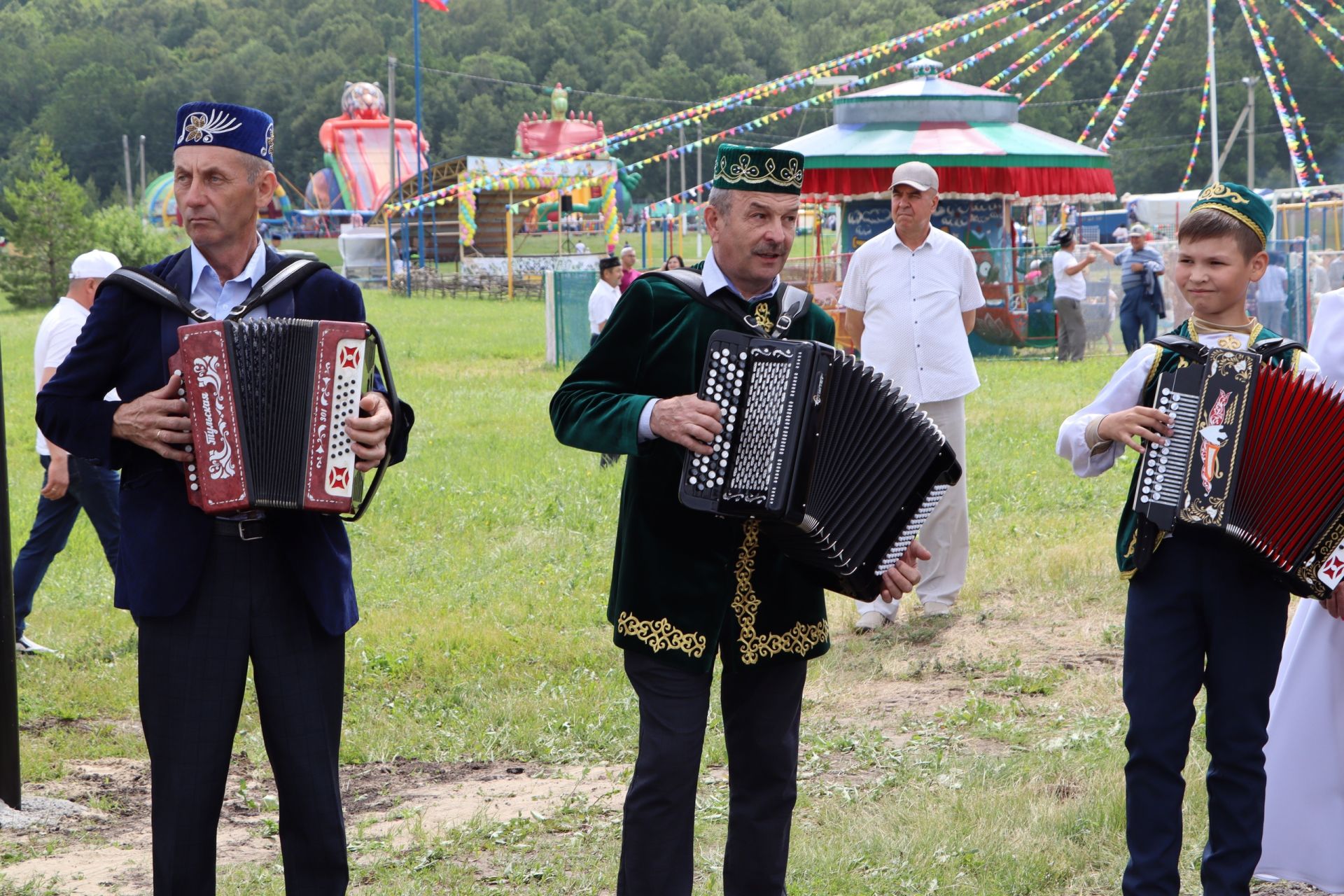 Апас Сабан туенда гореф-гадәтләр, гаилә кыйммәтләре яңара