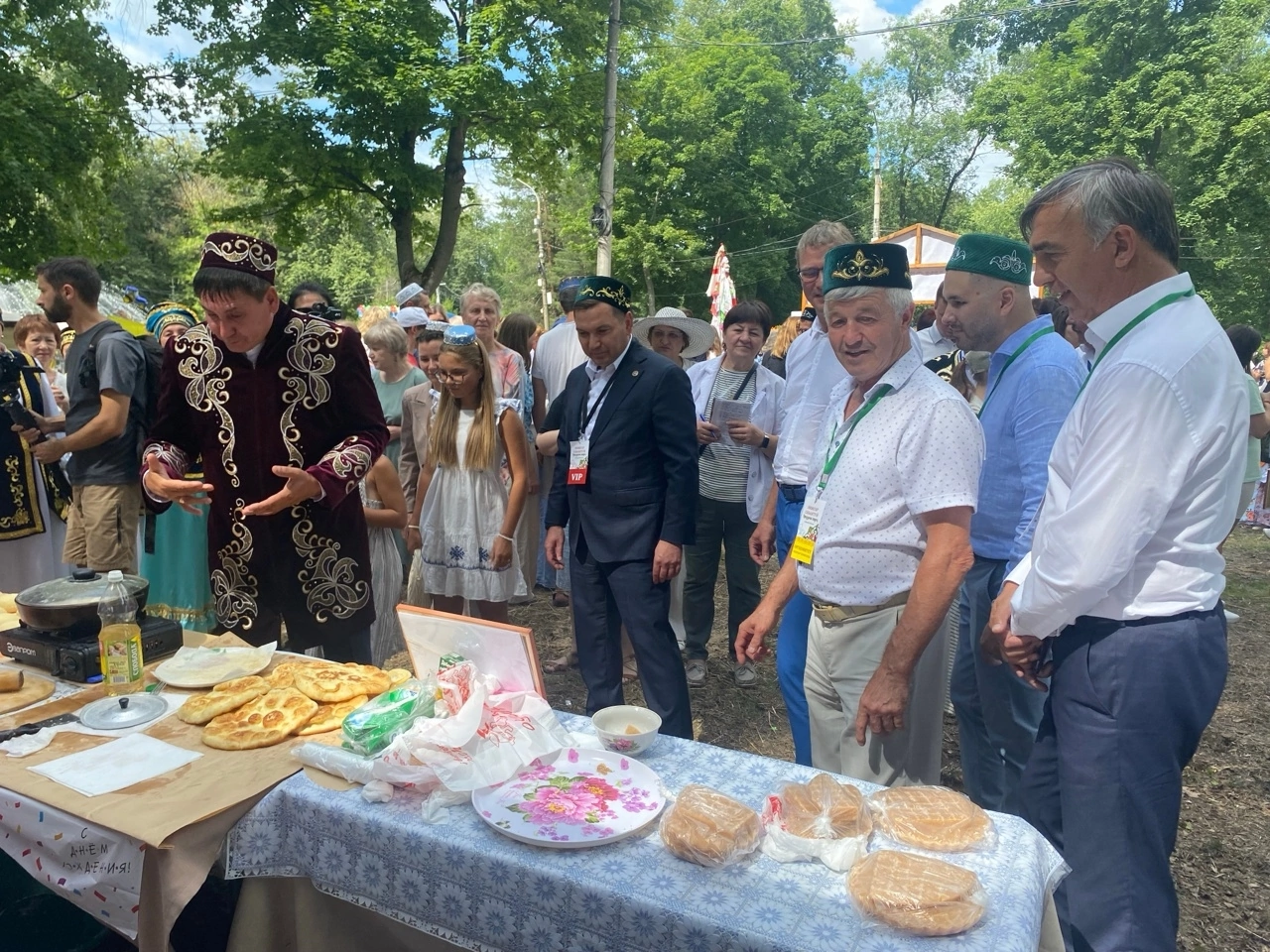 Апаслар Түбән Новгород Сабан туен гөрләтте