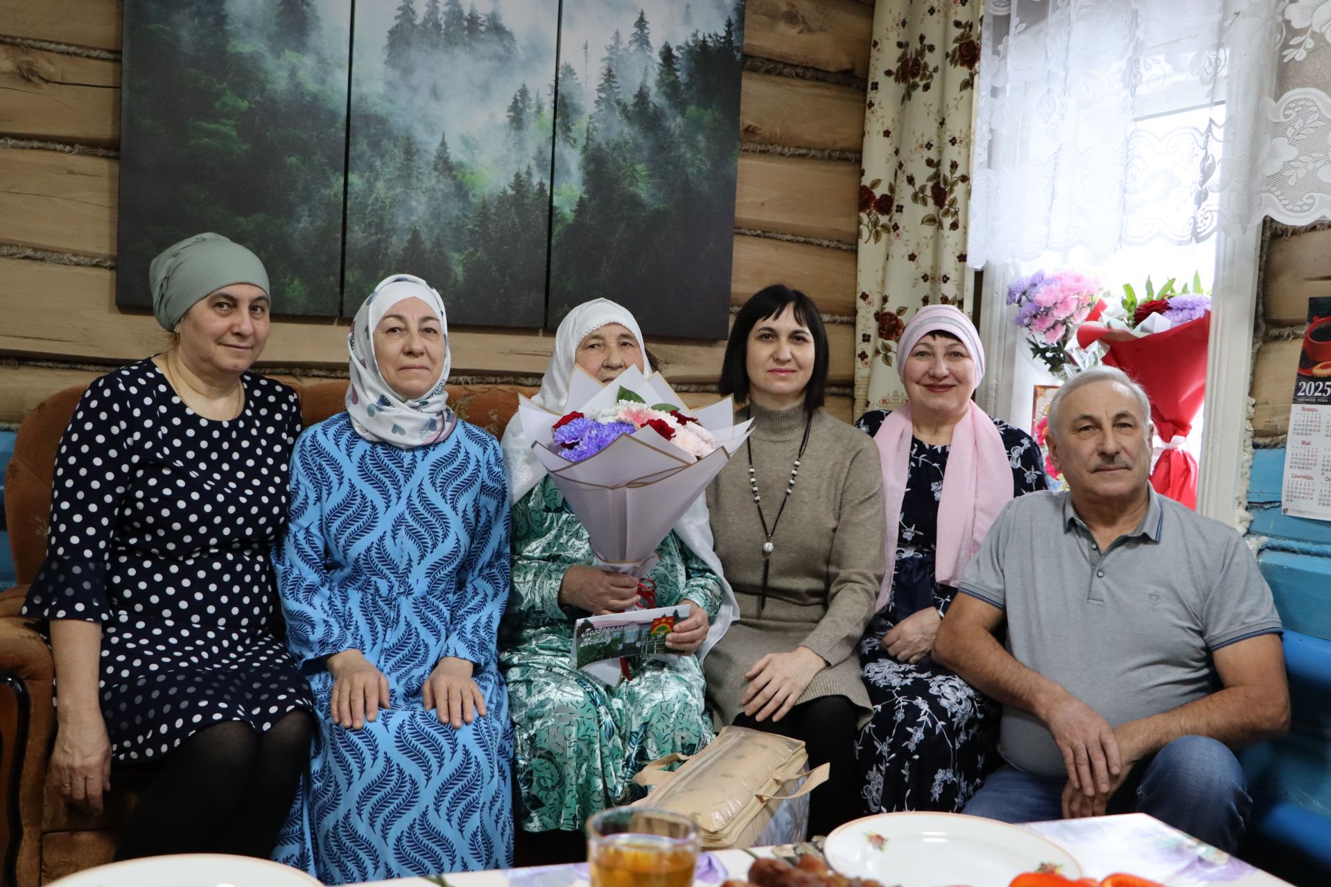 Рәхимә әби Гыймадиева: Чабата киеп үскән балалар без