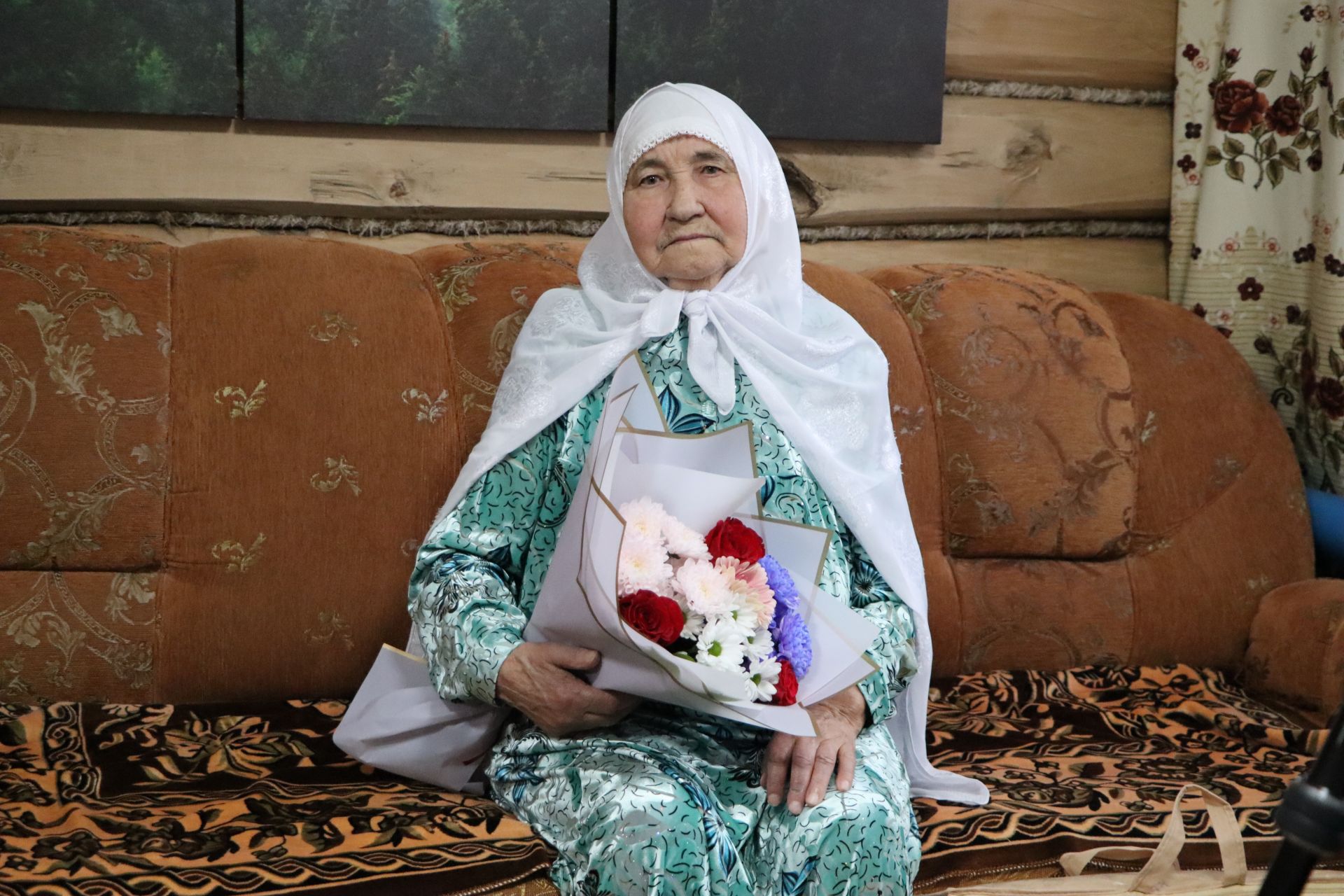 Рәхимә әби Гыймадиева: Чабата киеп үскән балалар без