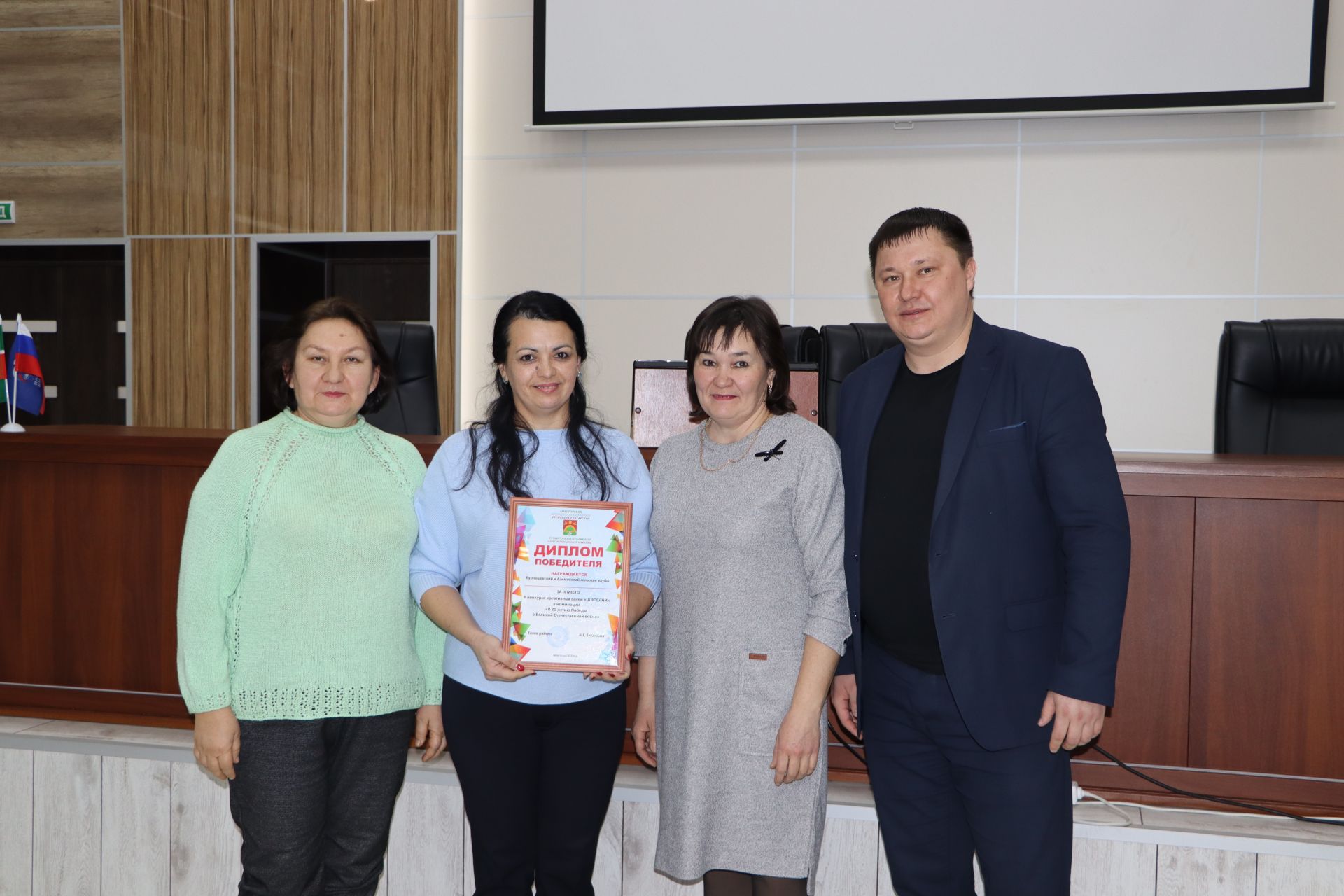 Табар Черкене мәктәбе – “Шәпсани” бәйгесе җиңүчесе