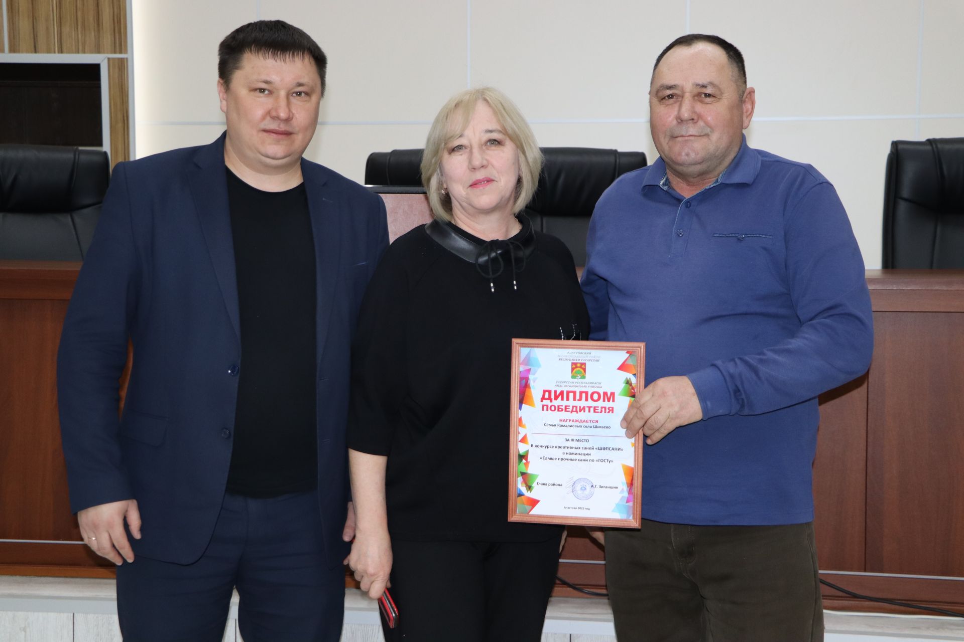 Табар Черкене мәктәбе – “Шәпсани” бәйгесе җиңүчесе
