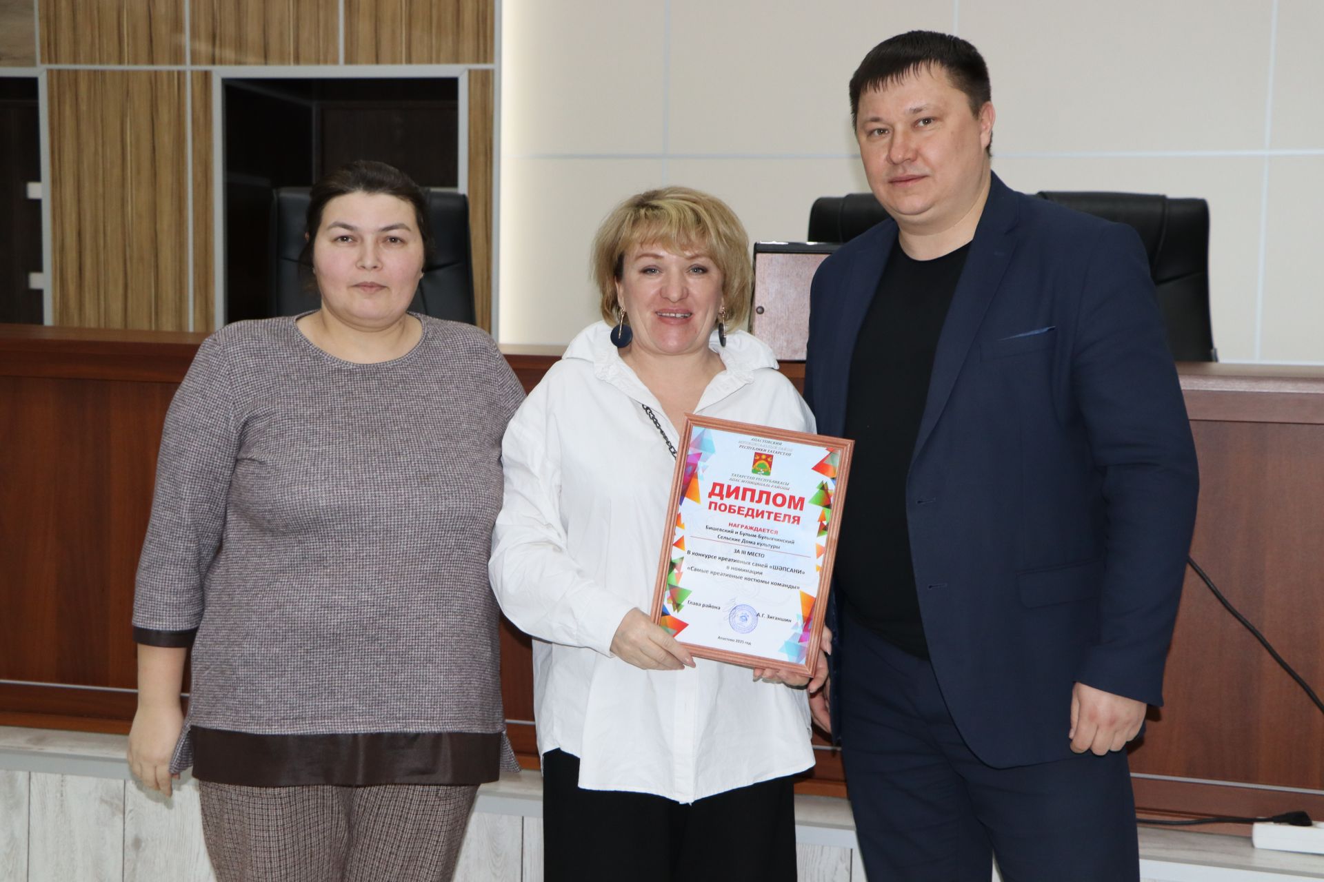 Табар Черкене мәктәбе – “Шәпсани” бәйгесе җиңүчесе