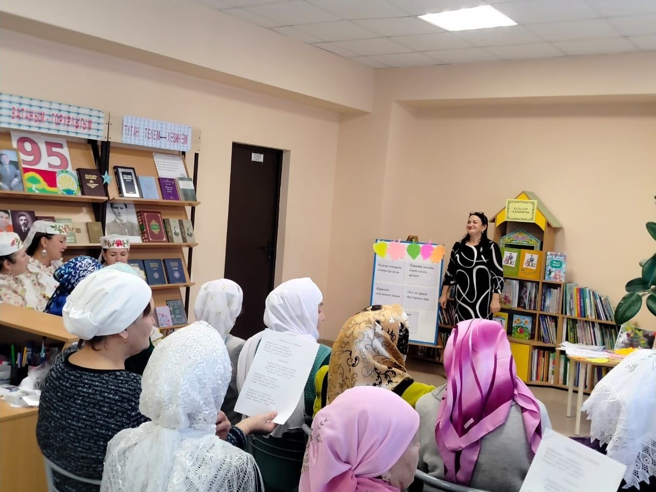 Урта Балтай китапханәсендә өлкәннәр кунак булды