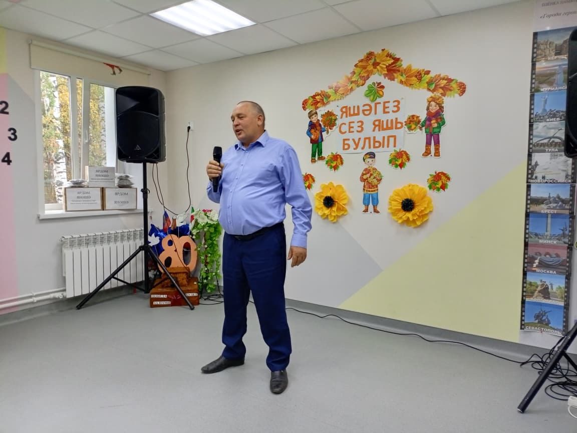 Әҗем авылы өлкәннәренә зур хөрмәт күрсәтелде