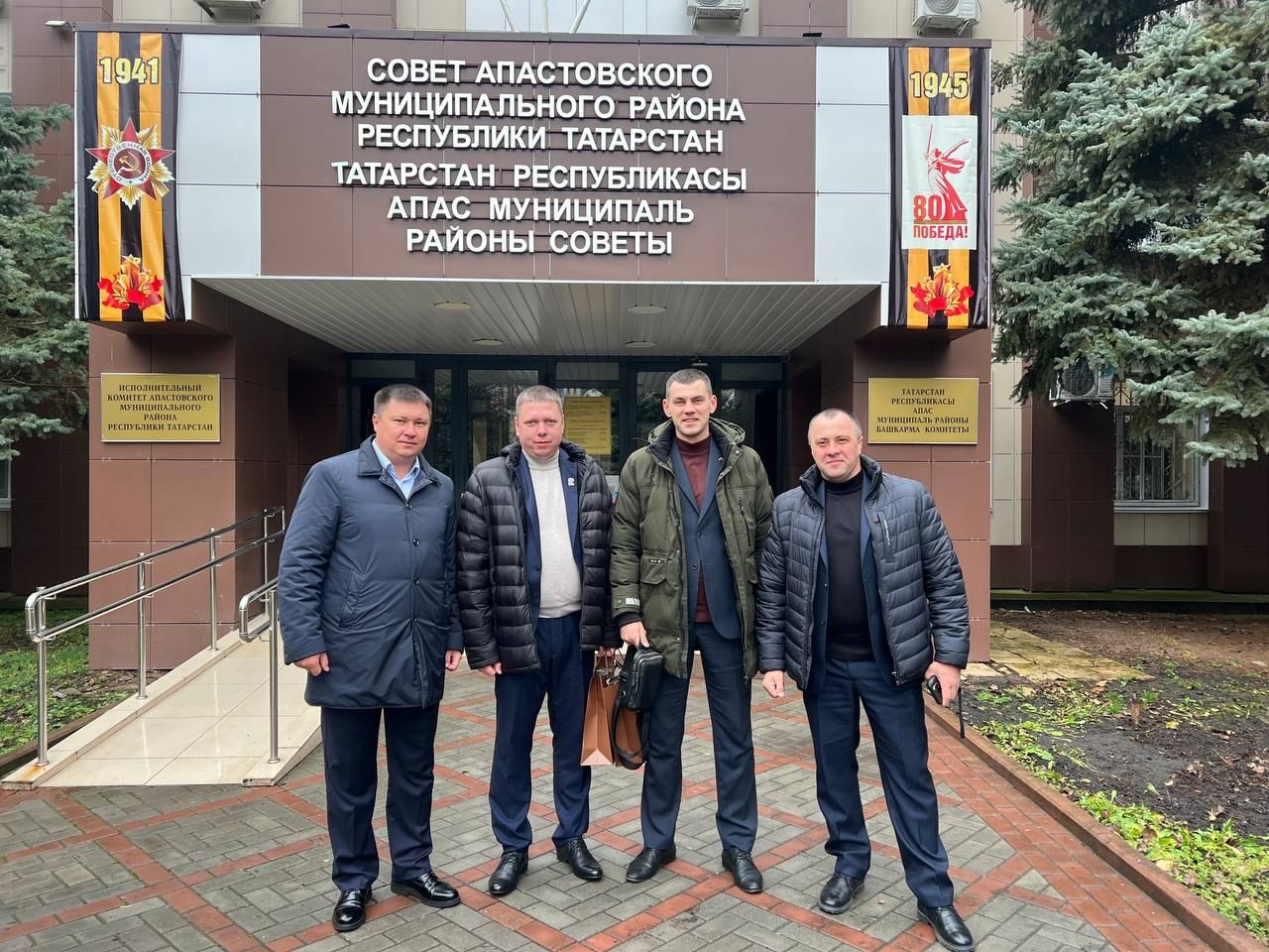 Апастовский район посетила делегация народных избранников из Луганской Народной Республики