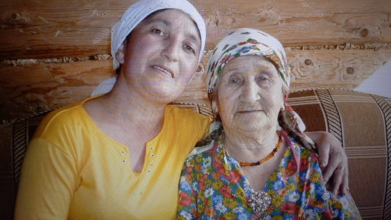 “Мин әнигә охшаган” бәйгесенә, Свияжный бистәсендә яшәүче Фирая Хисамовадан