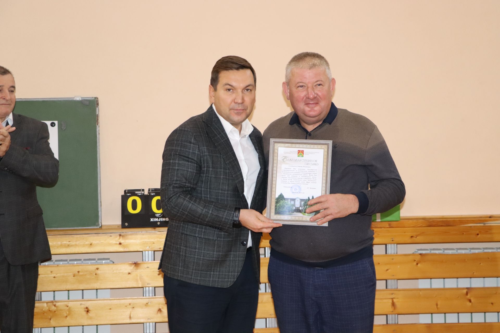 Биеш мәктәбендә волейбол ярышлары бара