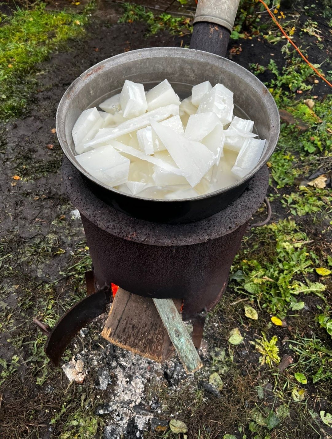 Шәмәклеләр хәрбиләргә ярдәмнәр әзерлиләр