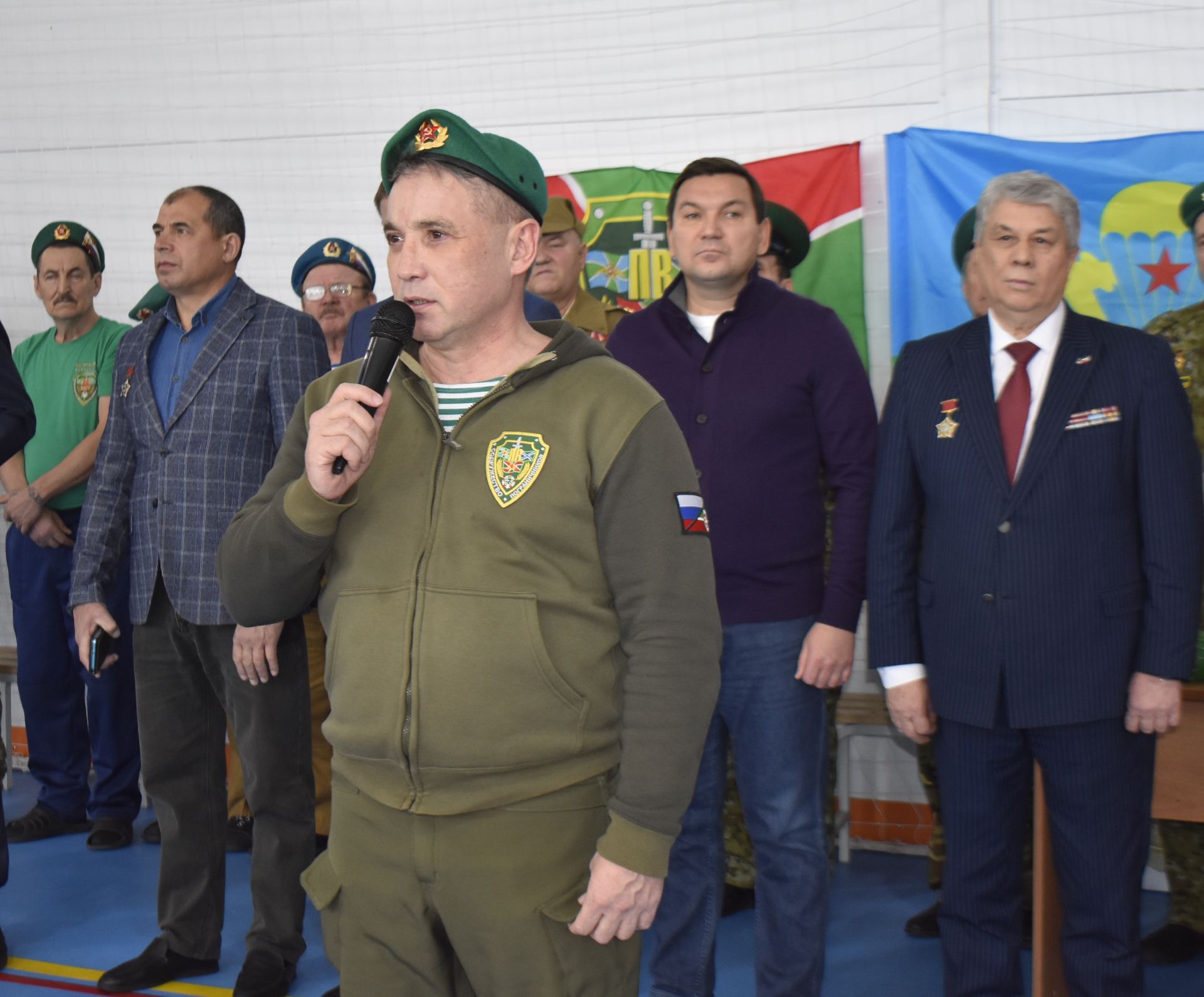 Апаста хәрби хәрәкәтләрдә һәлак булган райондашларны көрәш келәмендә искә алдылар
