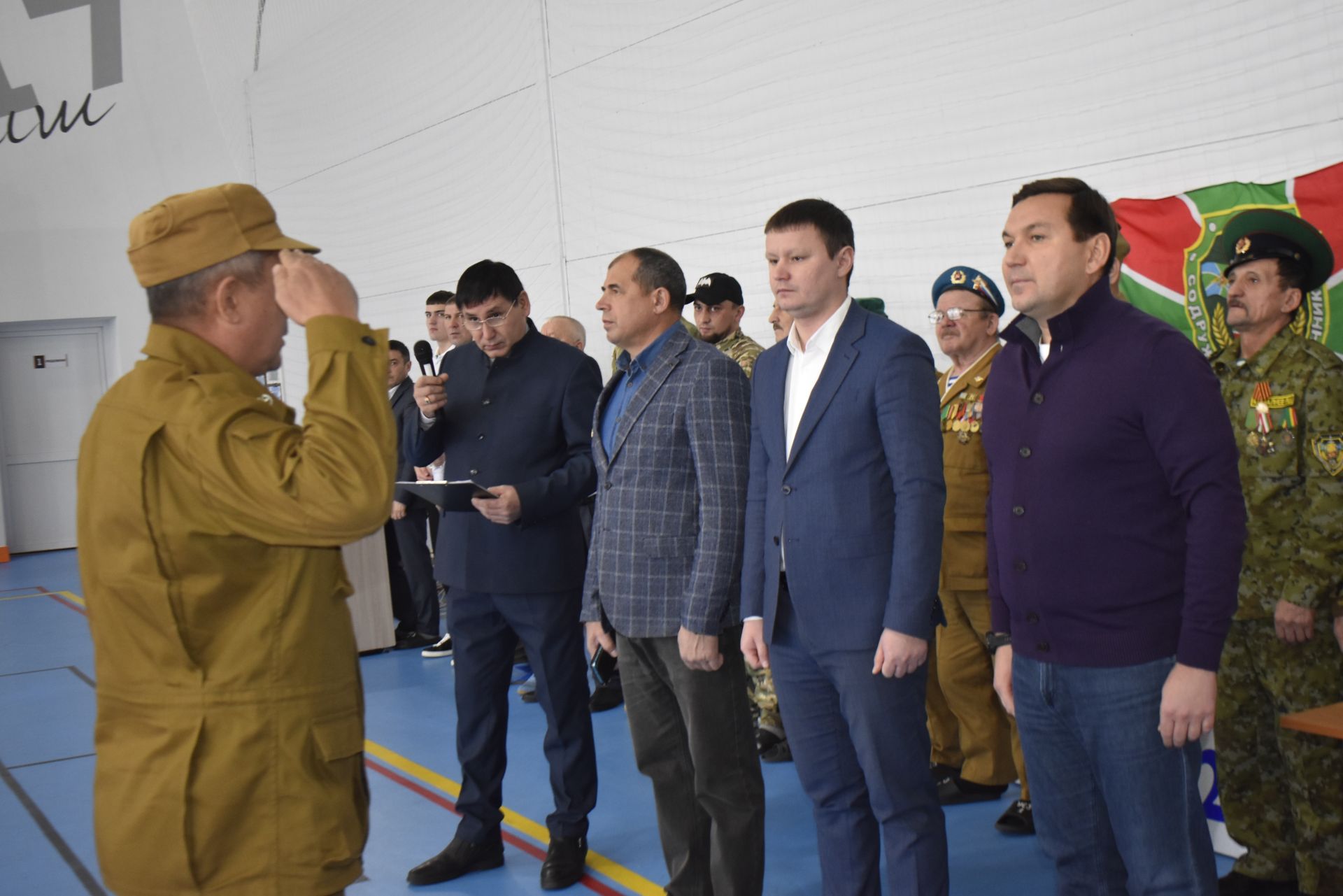 Апаста хәрби хәрәкәтләрдә һәлак булган райондашларны көрәш келәмендә искә алдылар