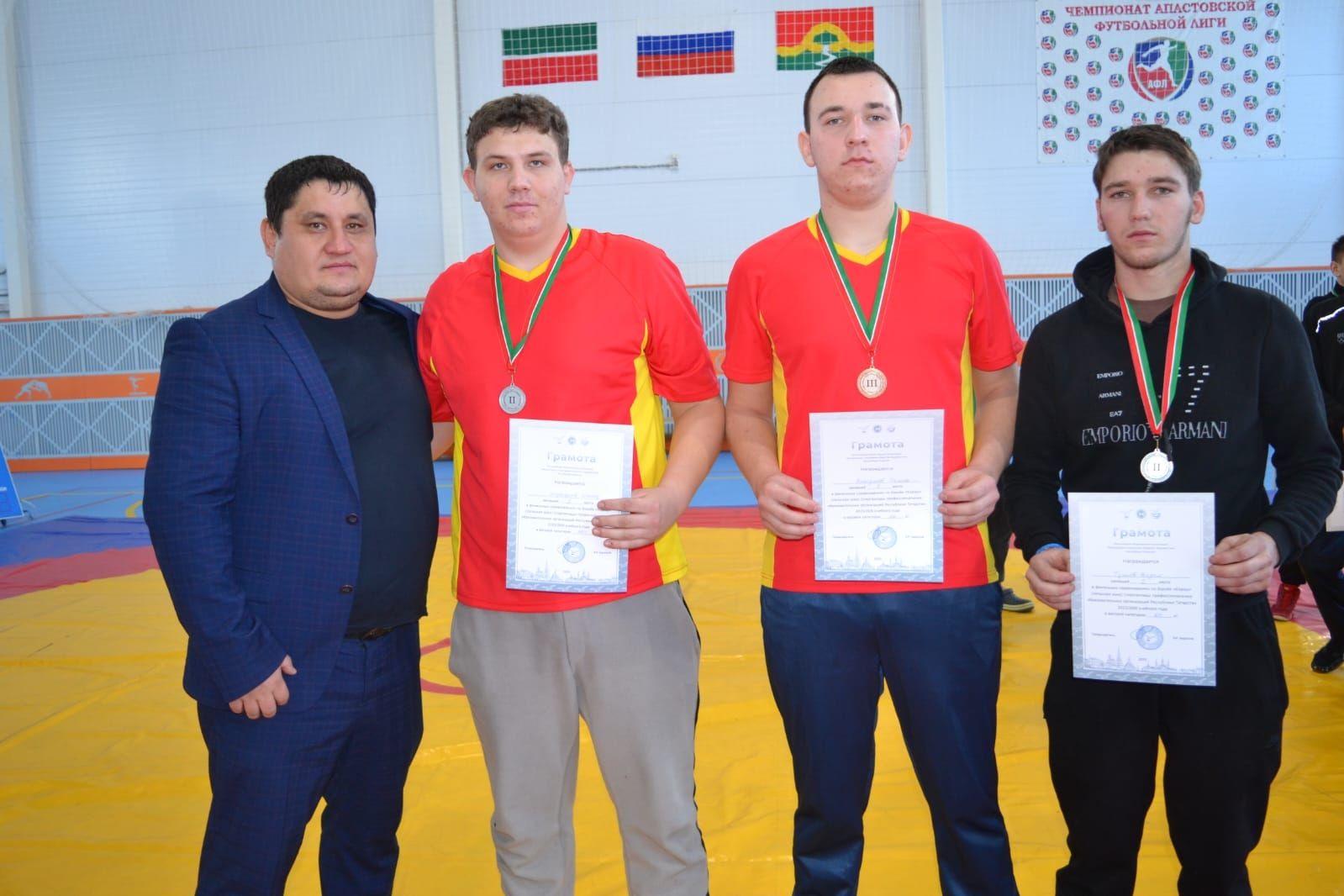 Апаста һөнәри белем бирү оешмалары арасында көрәш буенча республика финалы узды