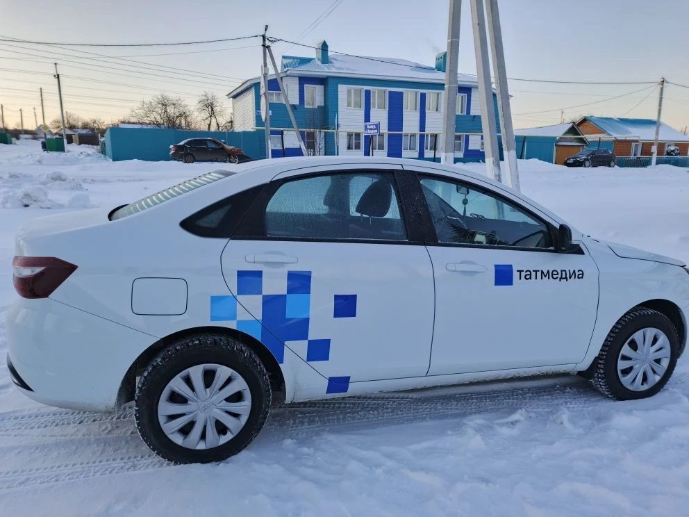 Яңа ел ялларында машинаны да теркәп була!
