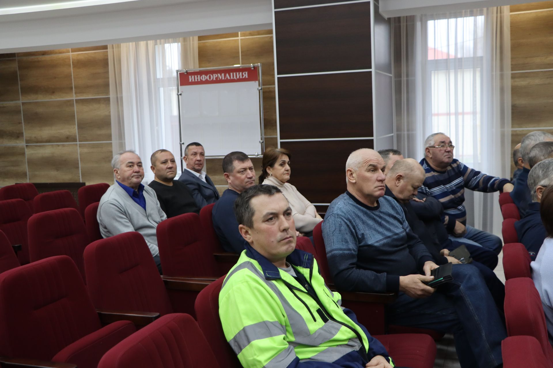 Апаста 2 айда 4 шофер кабат салмыш килеш очраган
