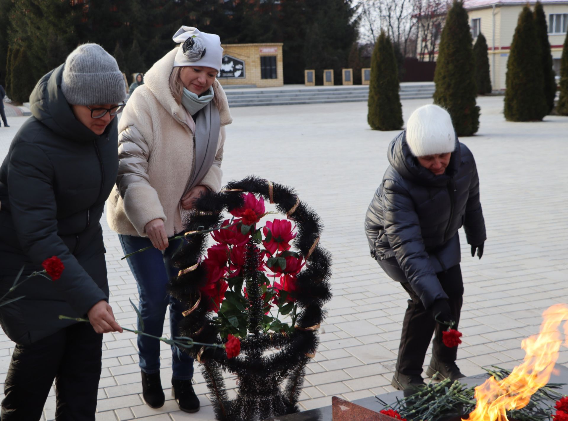 Апаста Ватан Геройларын искә алдылар