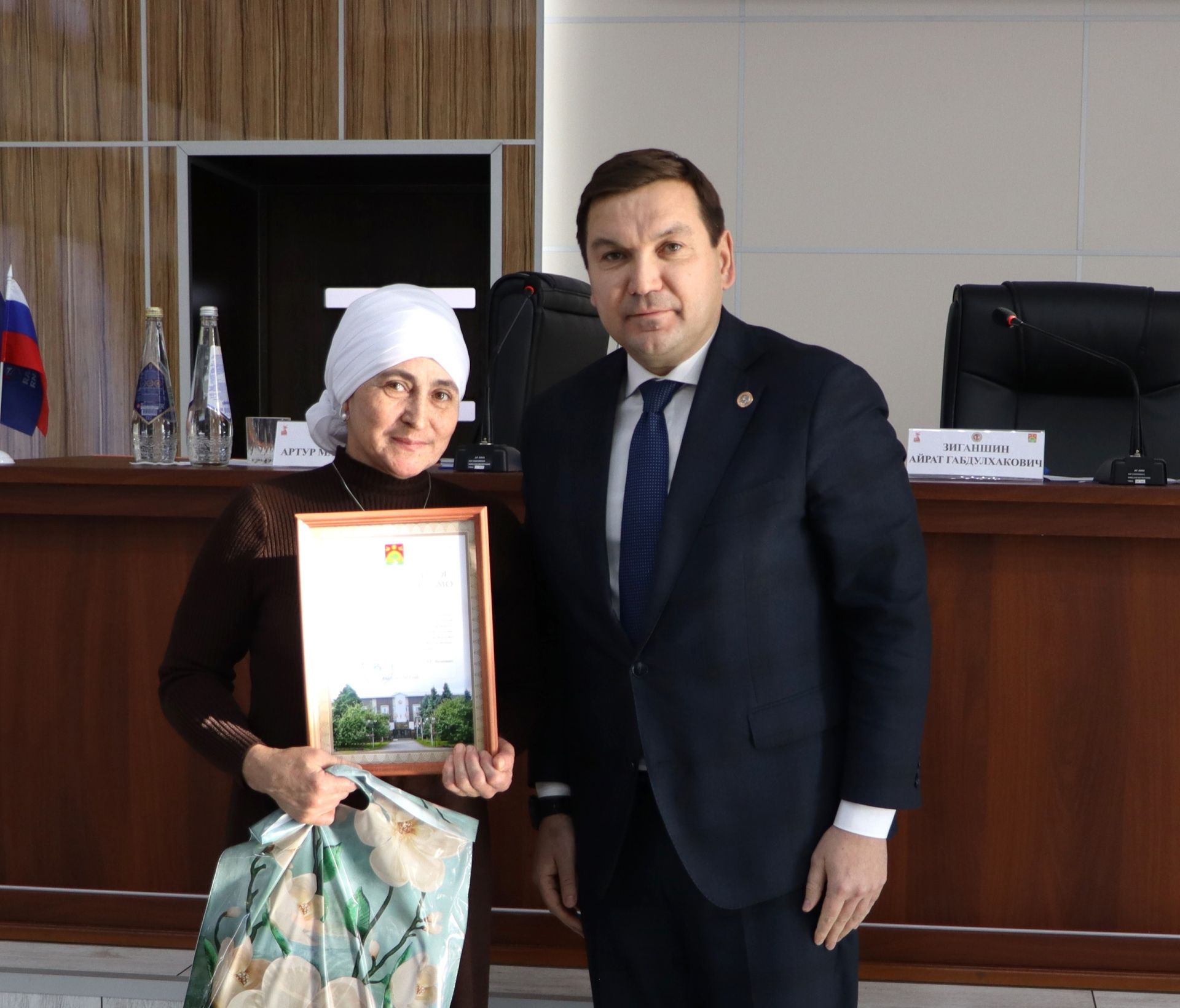 Апаста медицина хезмәткәрләре эшчәнлеккә нәтиҗә ясады