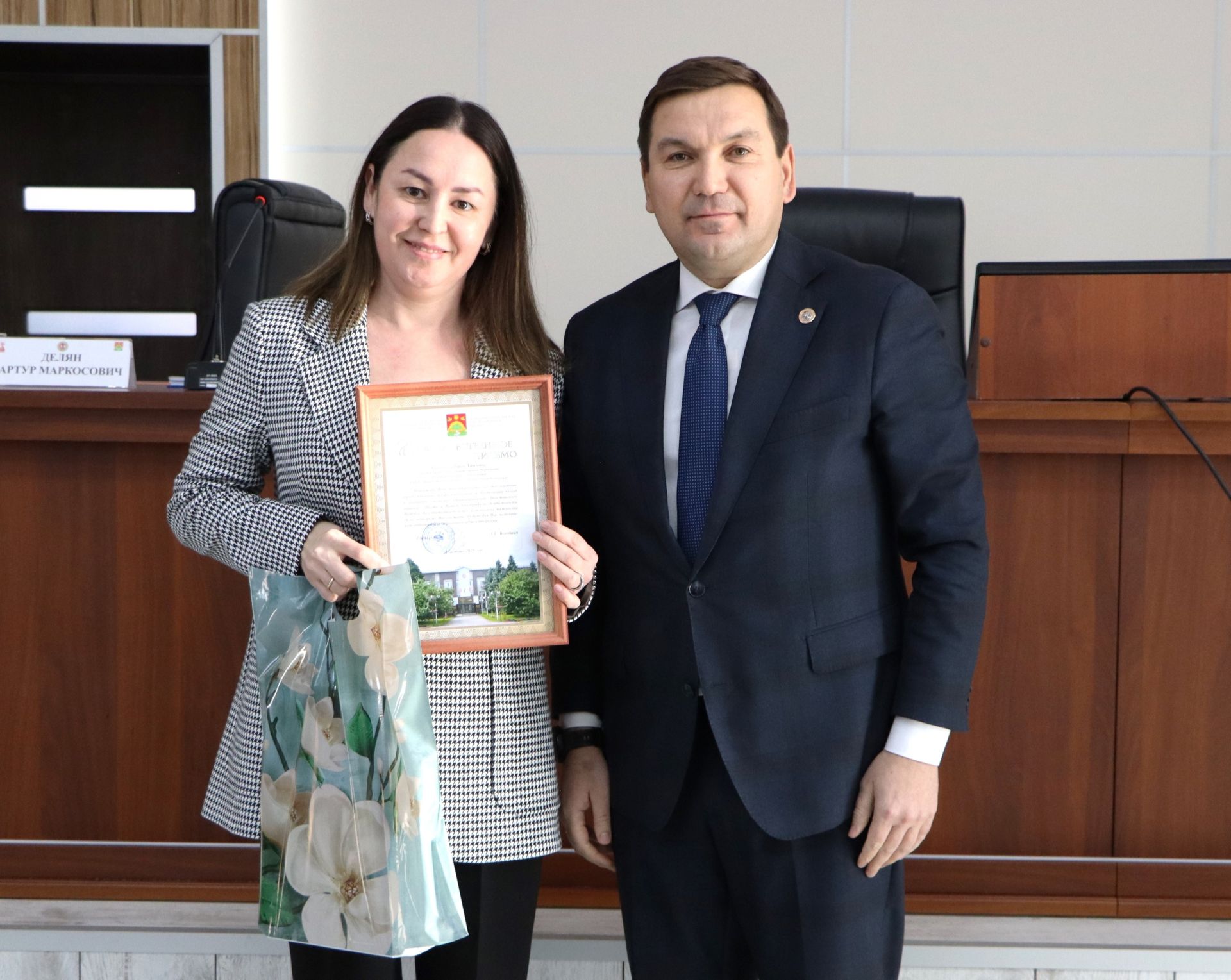 Апаста медицина хезмәткәрләре эшчәнлеккә нәтиҗә ясады