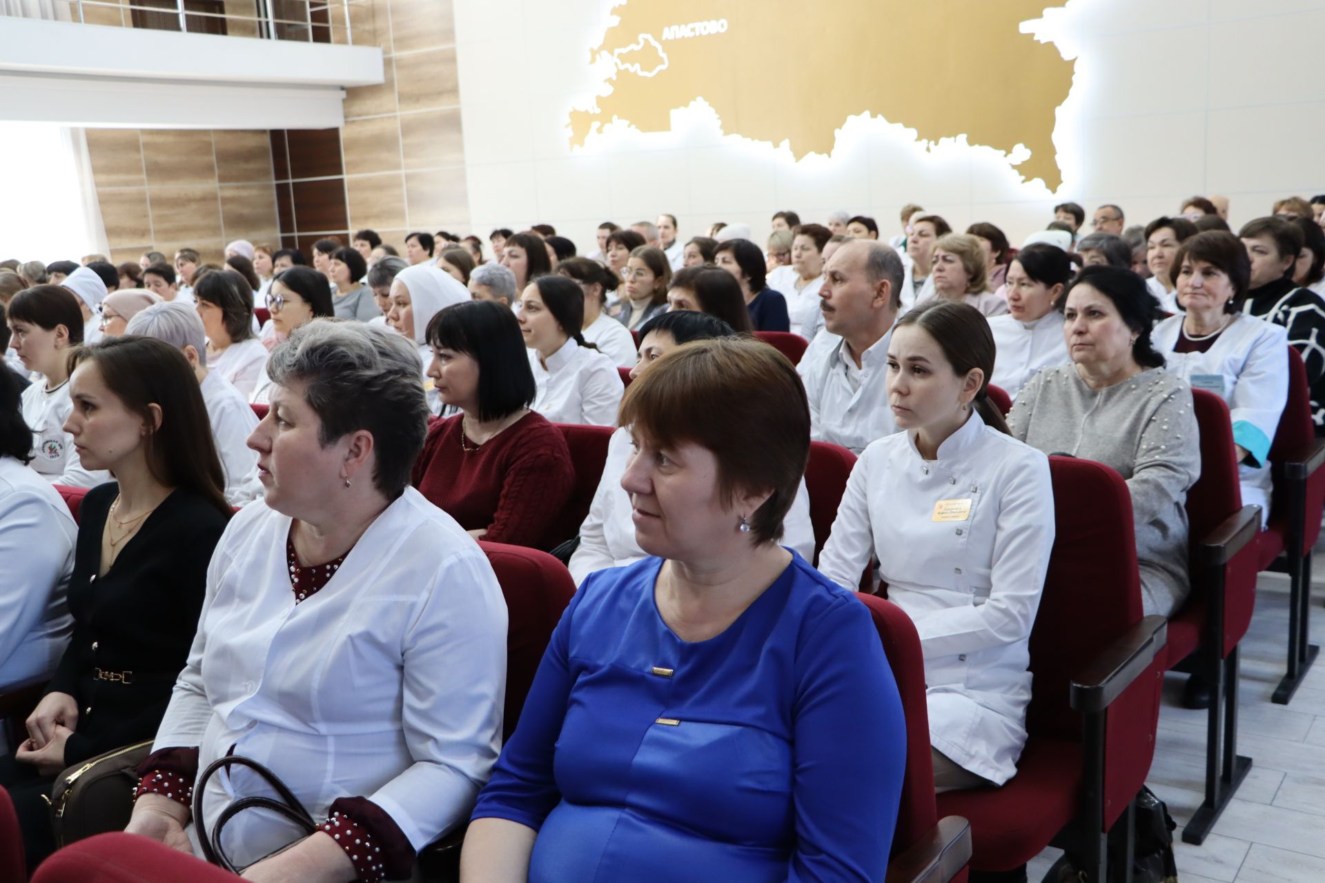 Апаста медицина хезмәткәрләре эшчәнлеккә нәтиҗә ясады