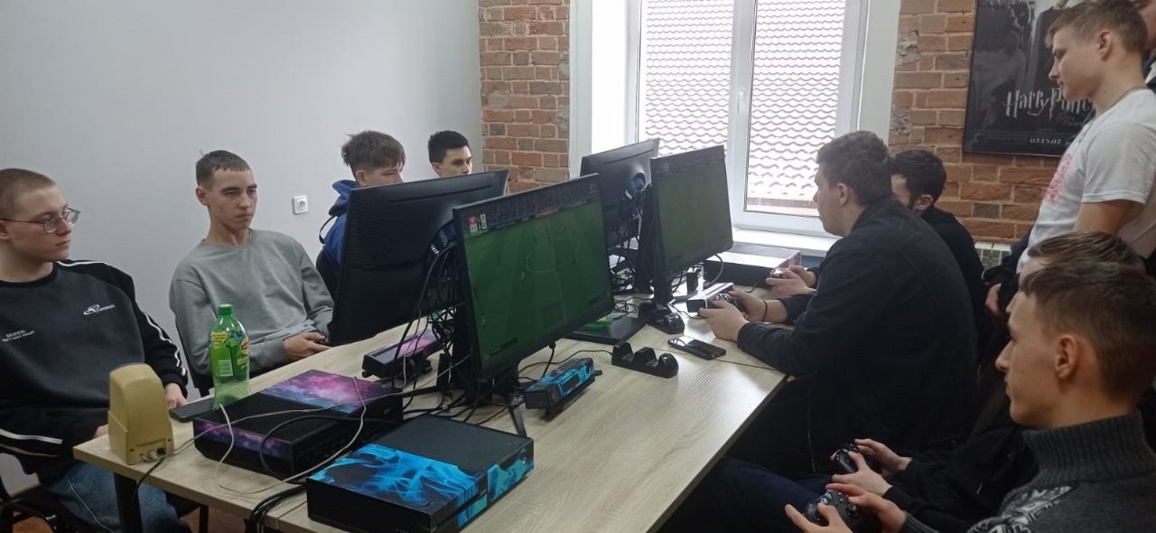 Апас яшьләре кызыклы ярышта катнашты