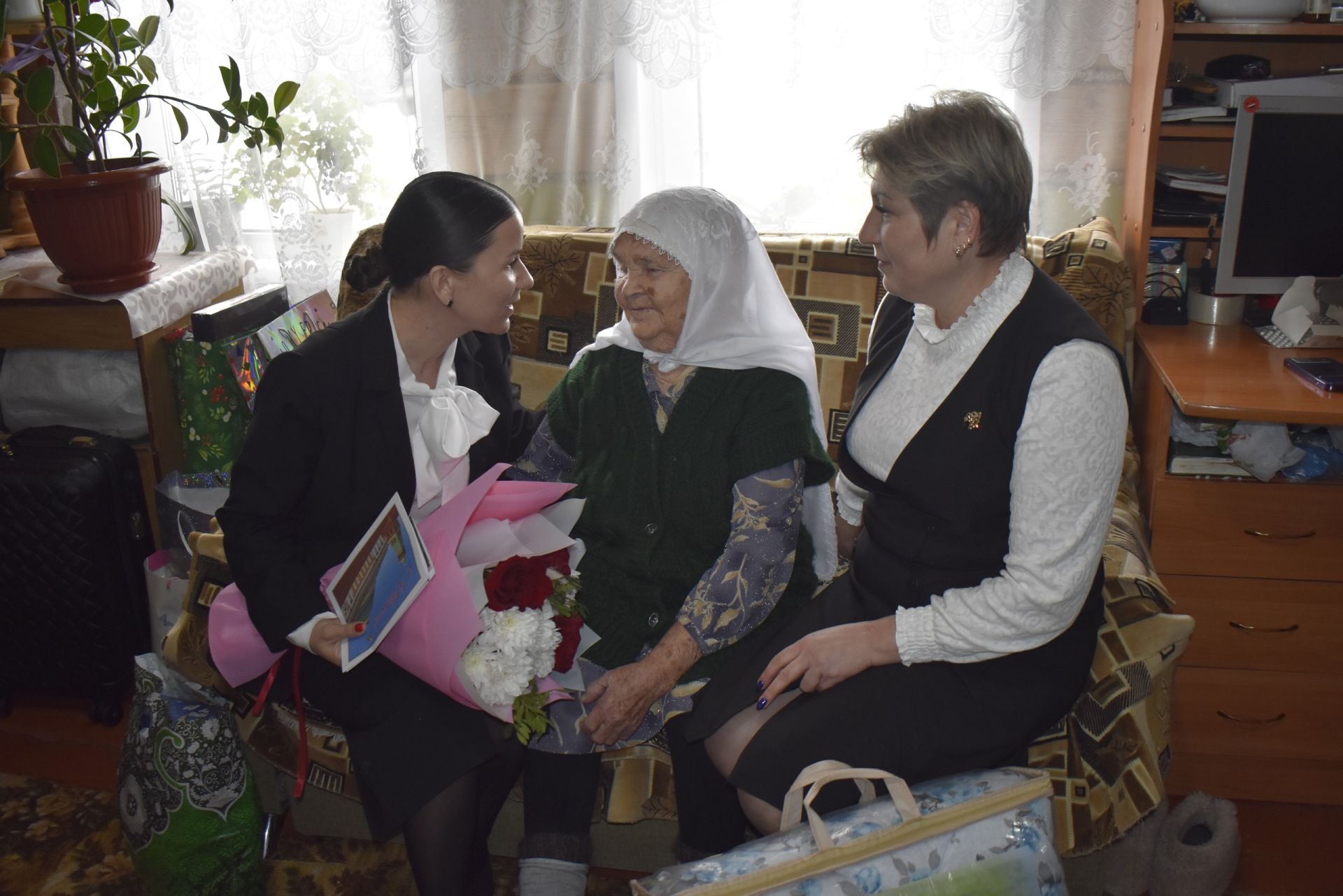 Галия әби Зәйнуллина: “Кияргә кием, ашарга ризык булмаган чорларны уздык”