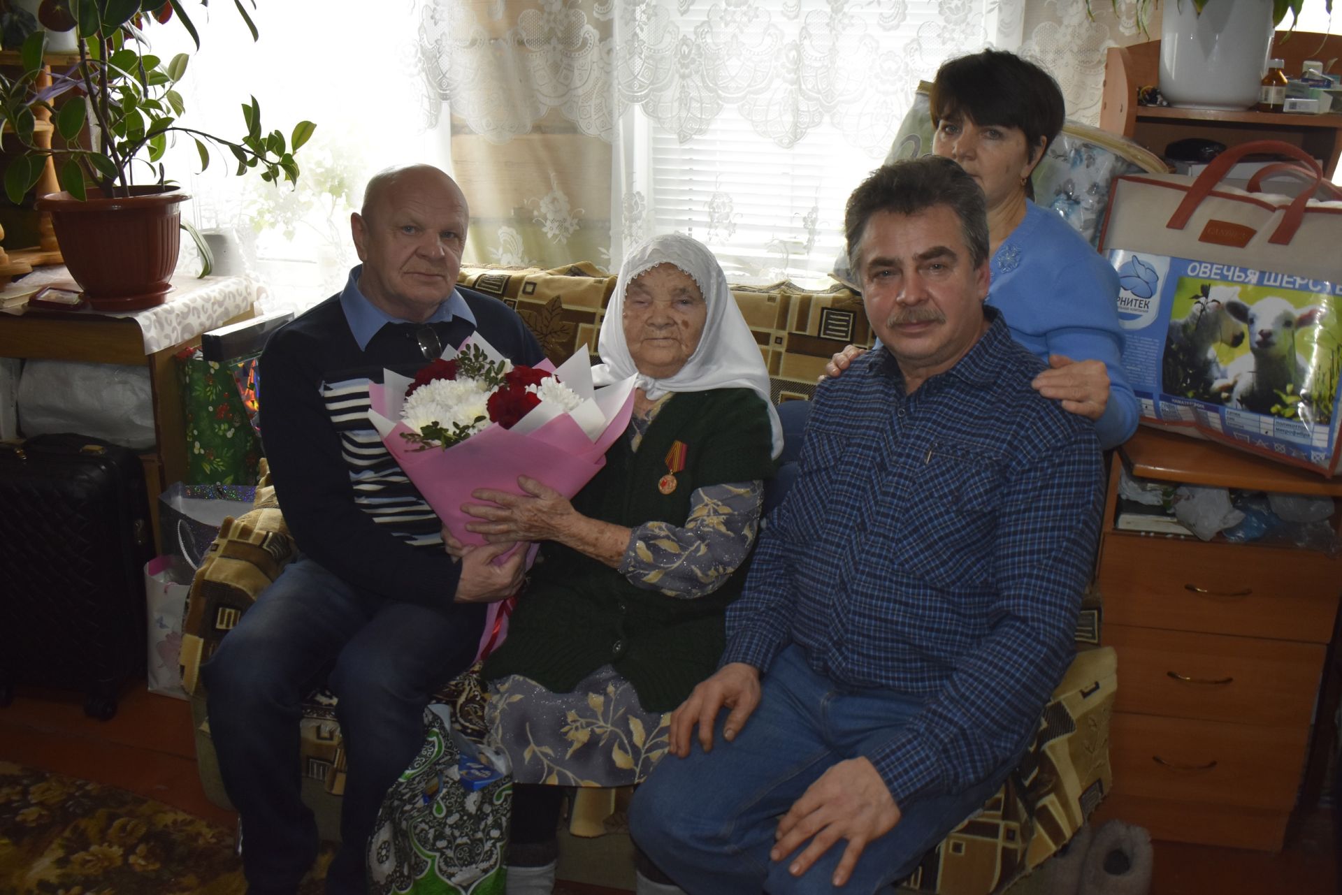 Галия әби Зәйнуллина: “Кияргә кием, ашарга ризык булмаган чорларны уздык”