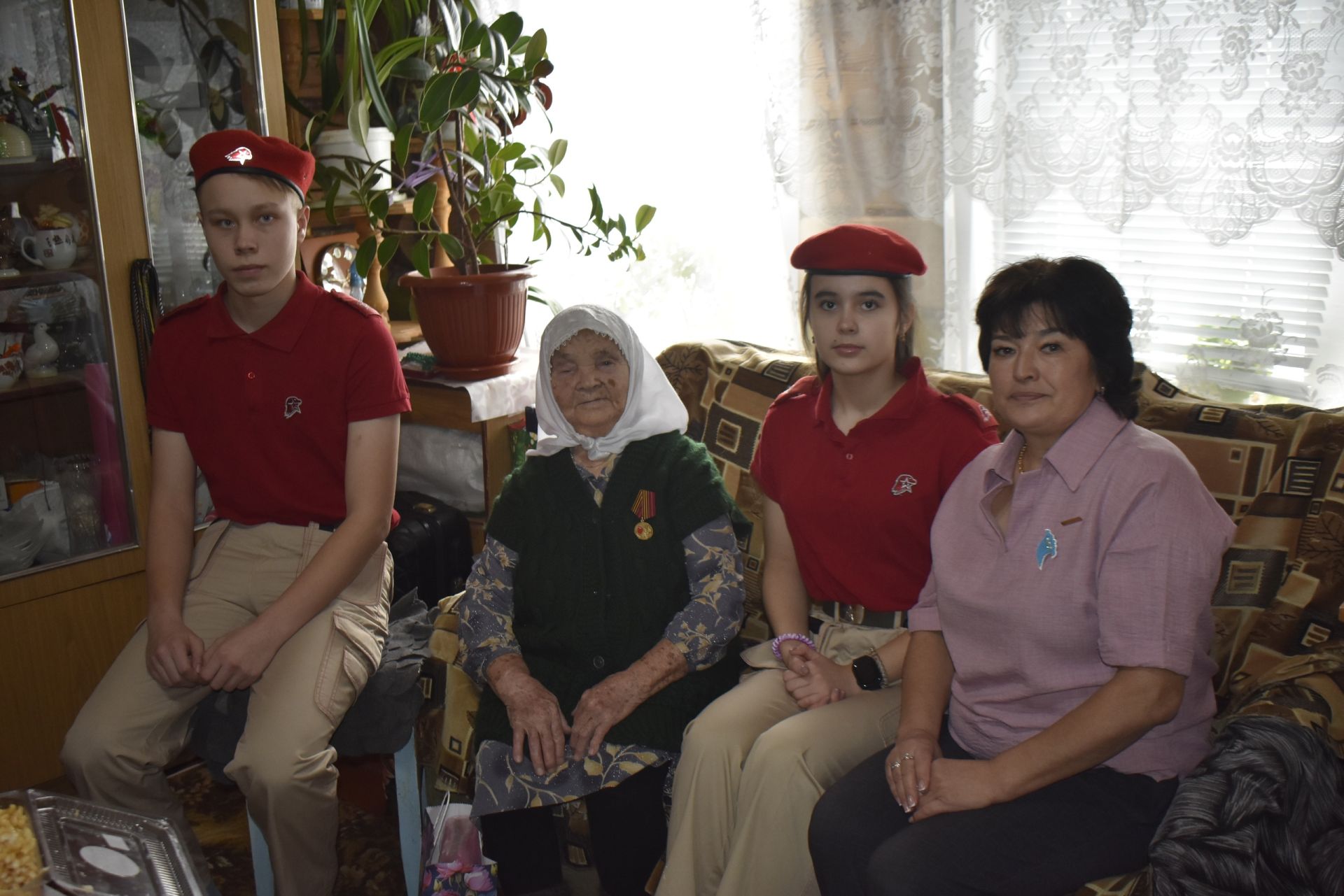 Галия әби Зәйнуллина: “Кияргә кием, ашарга ризык булмаган чорларны уздык”