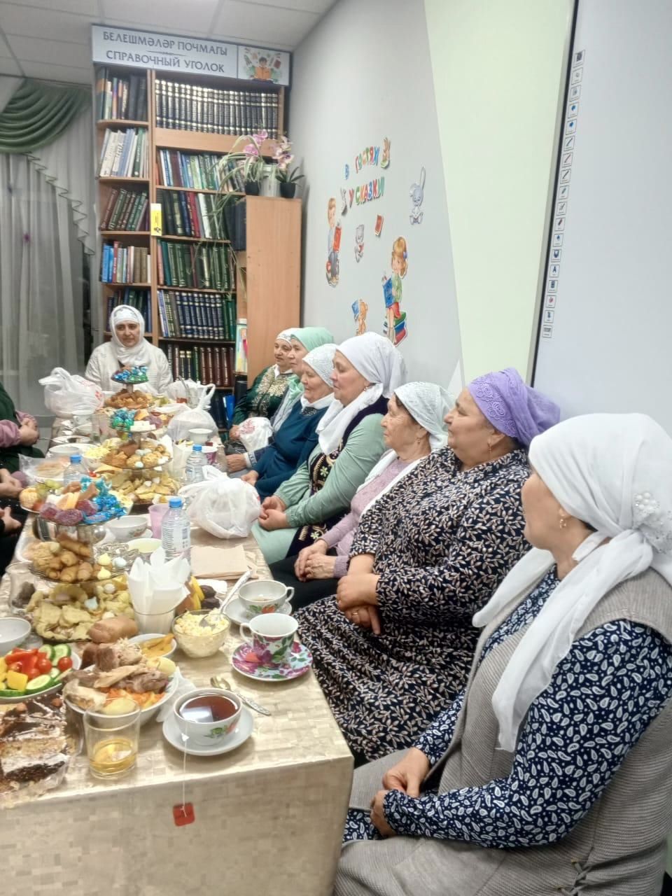 Кече Болгаер китапханәсендә ифтар мәҗлесе үтте