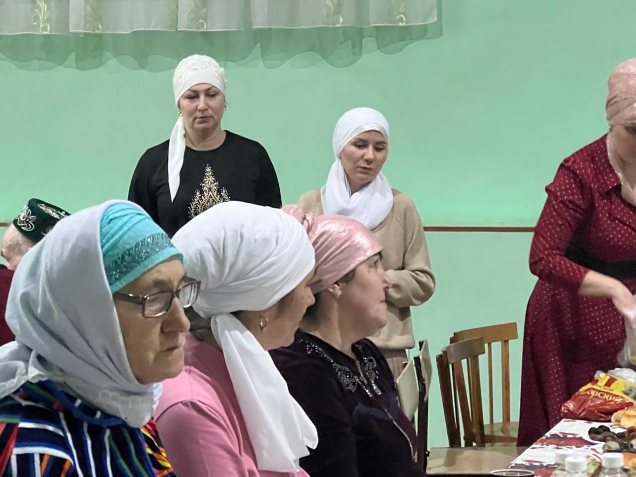 Тутай җирлегендә күмәкләшеп авыз ачтылар