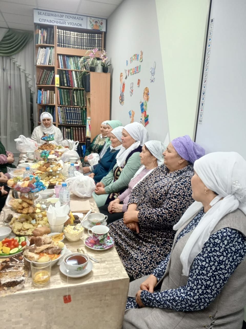 Кече Болгаер китапханәсендә ифтар мәҗлесе үтте