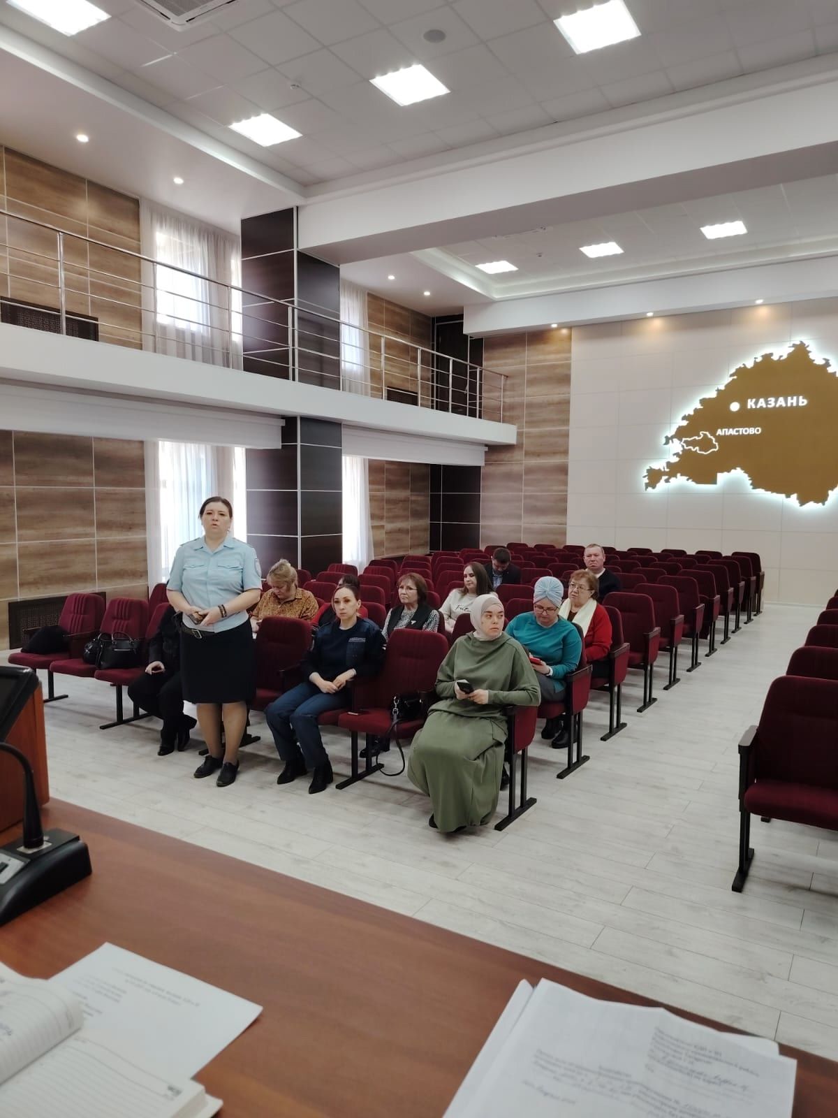 Апаста балигъ булмаган балалар эше һәм аларны яклау комиссиясенең чираттагы утырышы узды