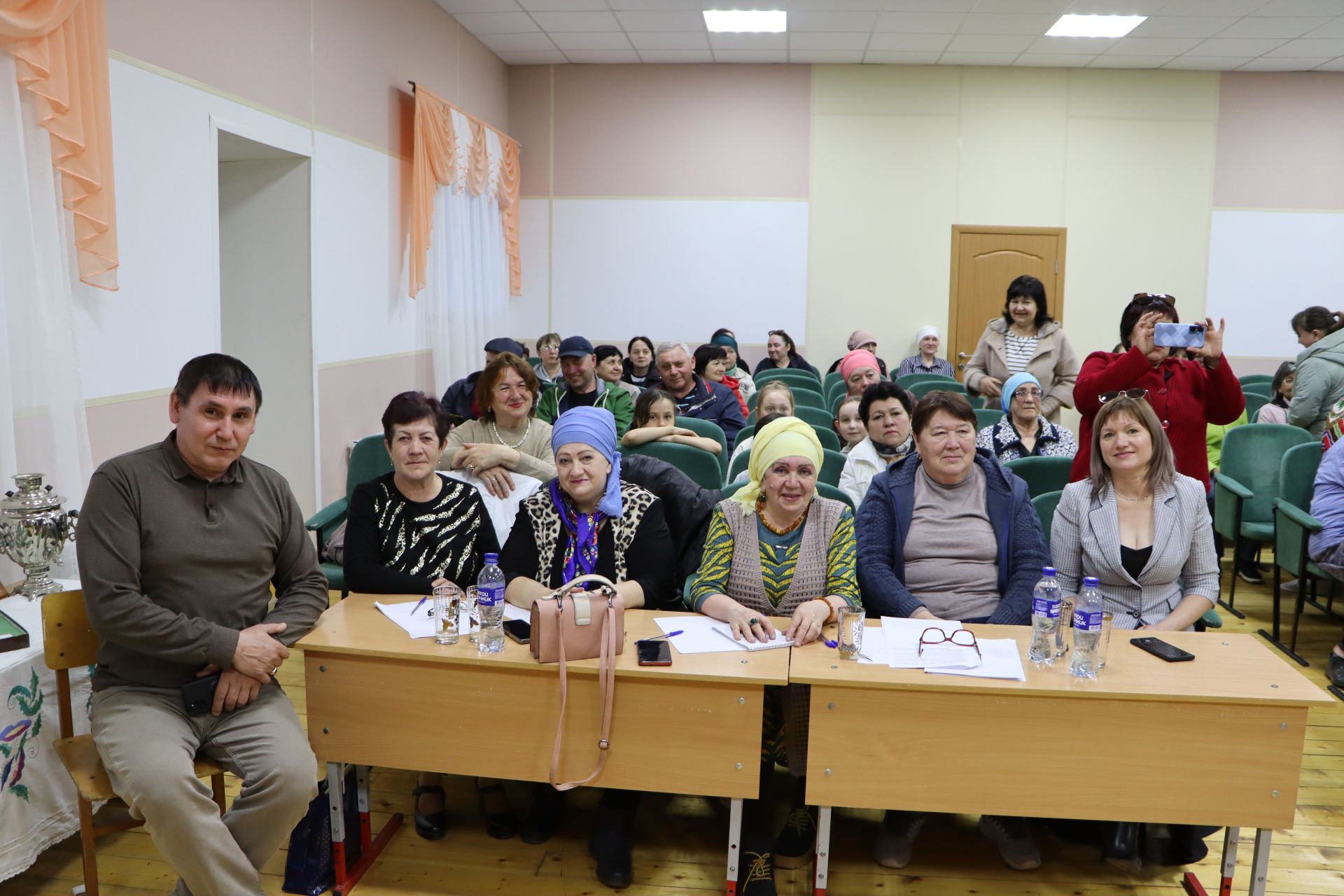 Апаста “Җиңү Салюты” фестивале бара